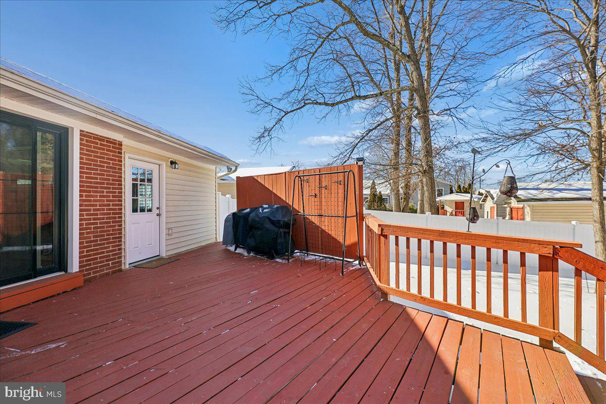 6816 MAYO CT, SPRINGFIELD, Virginia 22150, 4 Bedrooms Bedrooms, ,2 BathroomsBathrooms,Residential,For sale,6816 MAYO CT,VAFX2287862 MLS # VAFX2287862