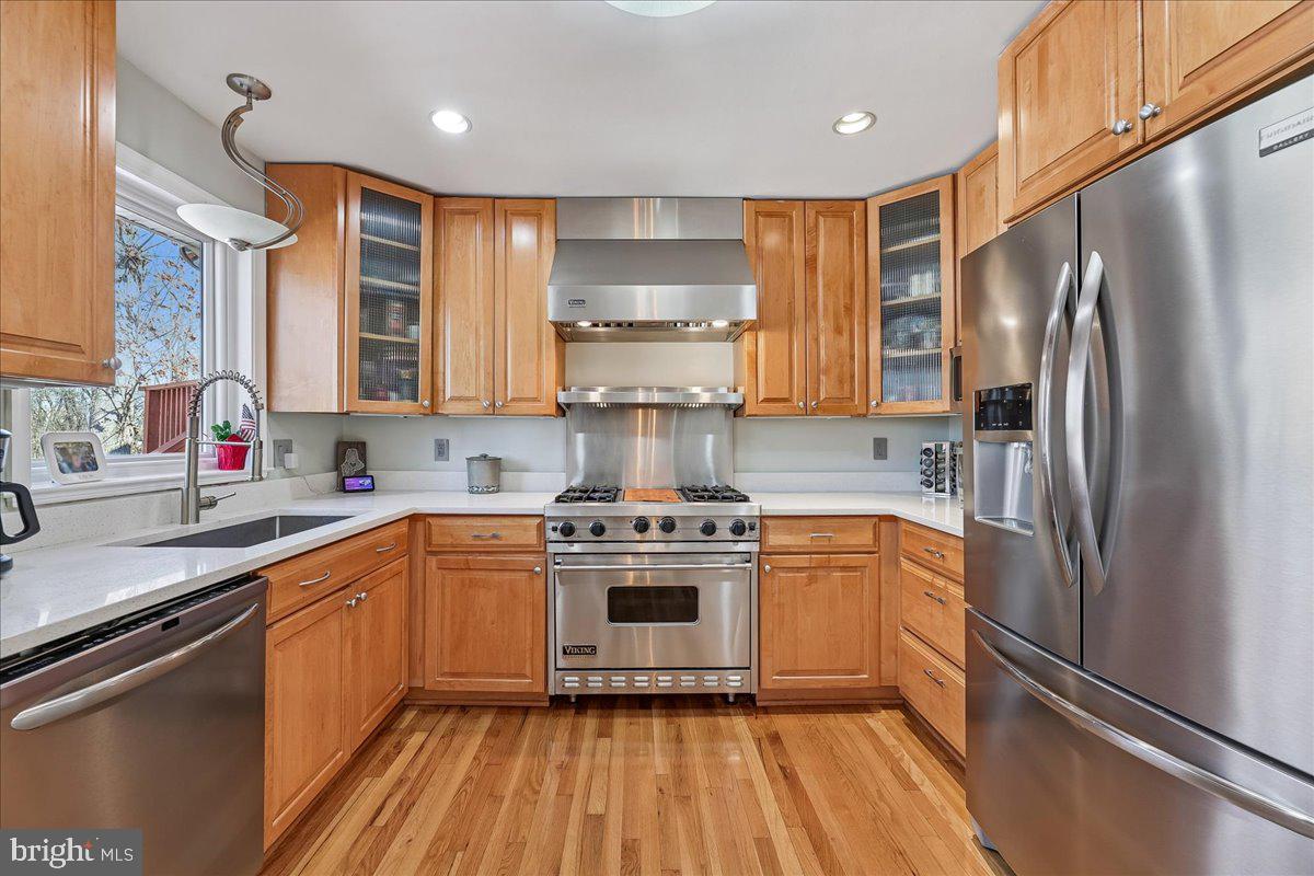 6816 MAYO CT, SPRINGFIELD, Virginia 22150, 4 Bedrooms Bedrooms, ,2 BathroomsBathrooms,Residential,For sale,6816 MAYO CT,VAFX2287862 MLS # VAFX2287862