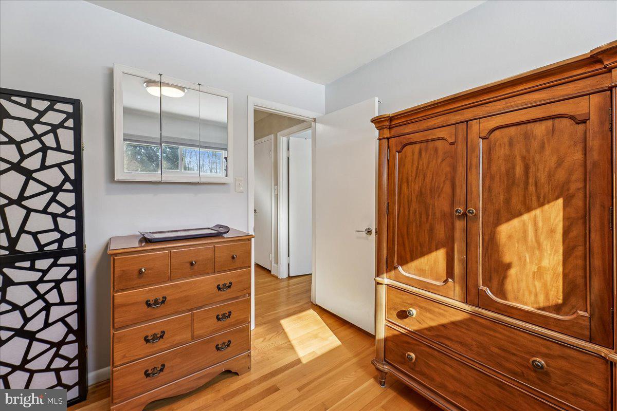 6816 MAYO CT, SPRINGFIELD, Virginia 22150, 4 Bedrooms Bedrooms, ,2 BathroomsBathrooms,Residential,For sale,6816 MAYO CT,VAFX2287862 MLS # VAFX2287862