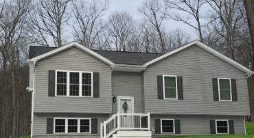 128 KILLBUCK TRL, WINCHESTER, Virginia 22602, 4 Bedrooms Bedrooms, ,3 BathroomsBathrooms,Residential,For sale,128 KILLBUCK TRL,VAFV2039474 MLS # VAFV2039474