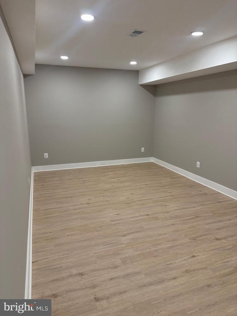 14638 VINT HILL RD, NOKESVILLE, Virginia 20181, 5 Bedrooms Bedrooms, ,5 BathroomsBathrooms,Residential,For sale,14638 VINT HILL RD,VAPW2112654 MLS # VAPW2112654