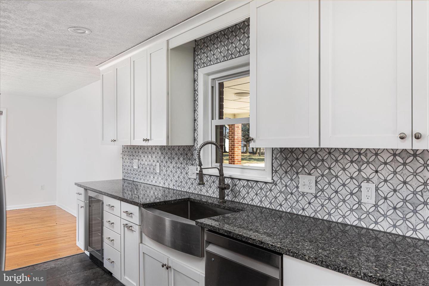 4 HIGH VIEW DR, MAURERTOWN, Virginia 22644, 5 Bedrooms Bedrooms, ,3 BathroomsBathrooms,Residential,For sale,4 HIGH VIEW DR,VASH2013338 MLS # VASH2013338