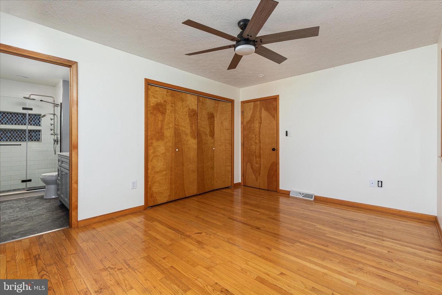 4 HIGH VIEW DR, MAURERTOWN, Virginia 22644, 5 Bedrooms Bedrooms, ,3 BathroomsBathrooms,Residential,For sale,4 HIGH VIEW DR,VASH2013338 MLS # VASH2013338