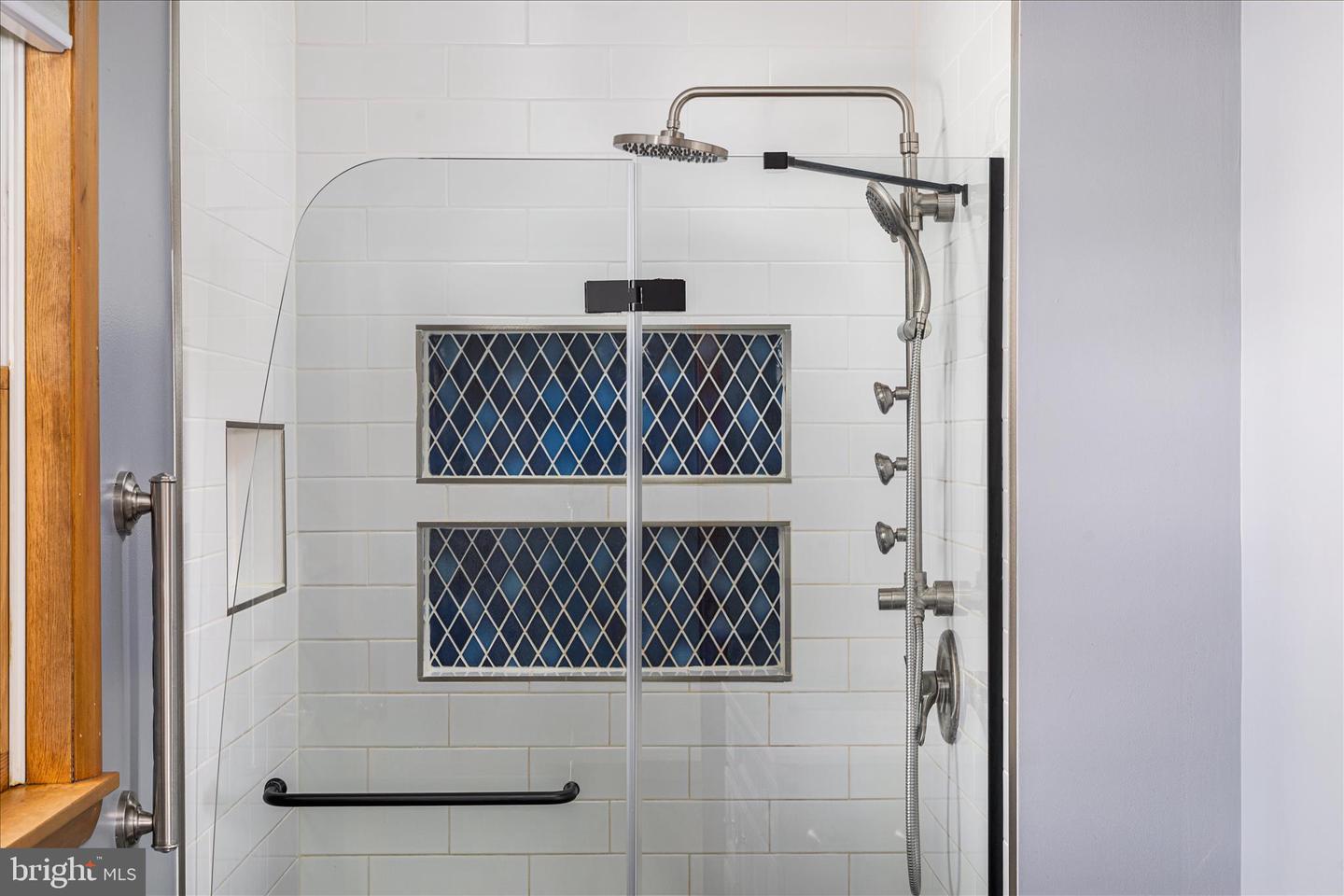 4 HIGH VIEW DR, MAURERTOWN, Virginia 22644, 5 Bedrooms Bedrooms, ,3 BathroomsBathrooms,Residential,For sale,4 HIGH VIEW DR,VASH2013338 MLS # VASH2013338