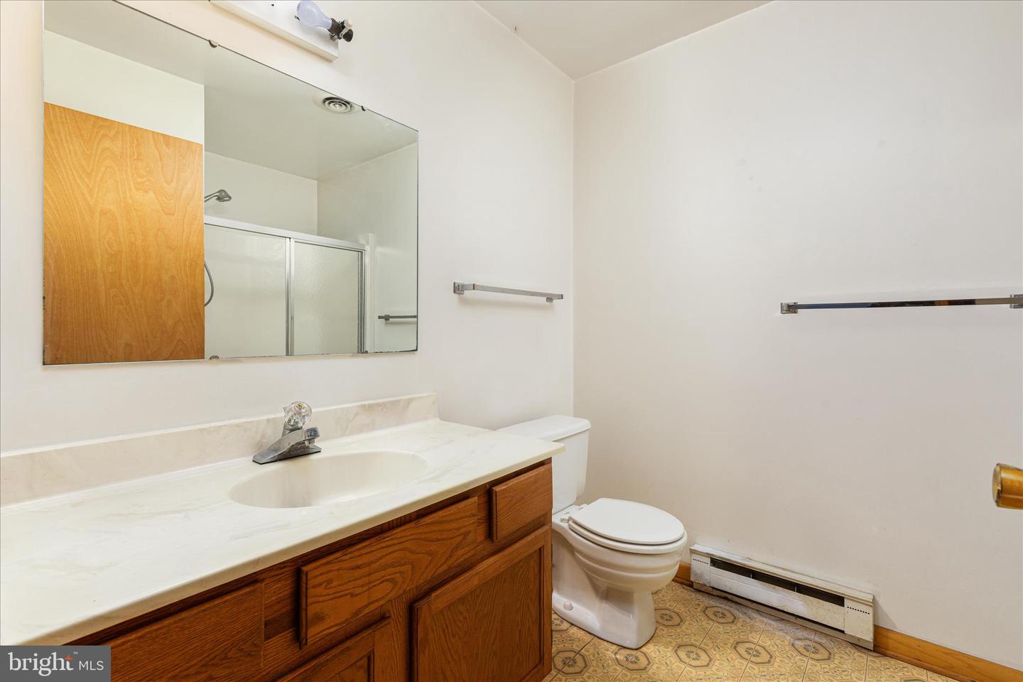 4 HIGH VIEW DR, MAURERTOWN, Virginia 22644, 5 Bedrooms Bedrooms, ,3 BathroomsBathrooms,Residential,For sale,4 HIGH VIEW DR,VASH2013338 MLS # VASH2013338