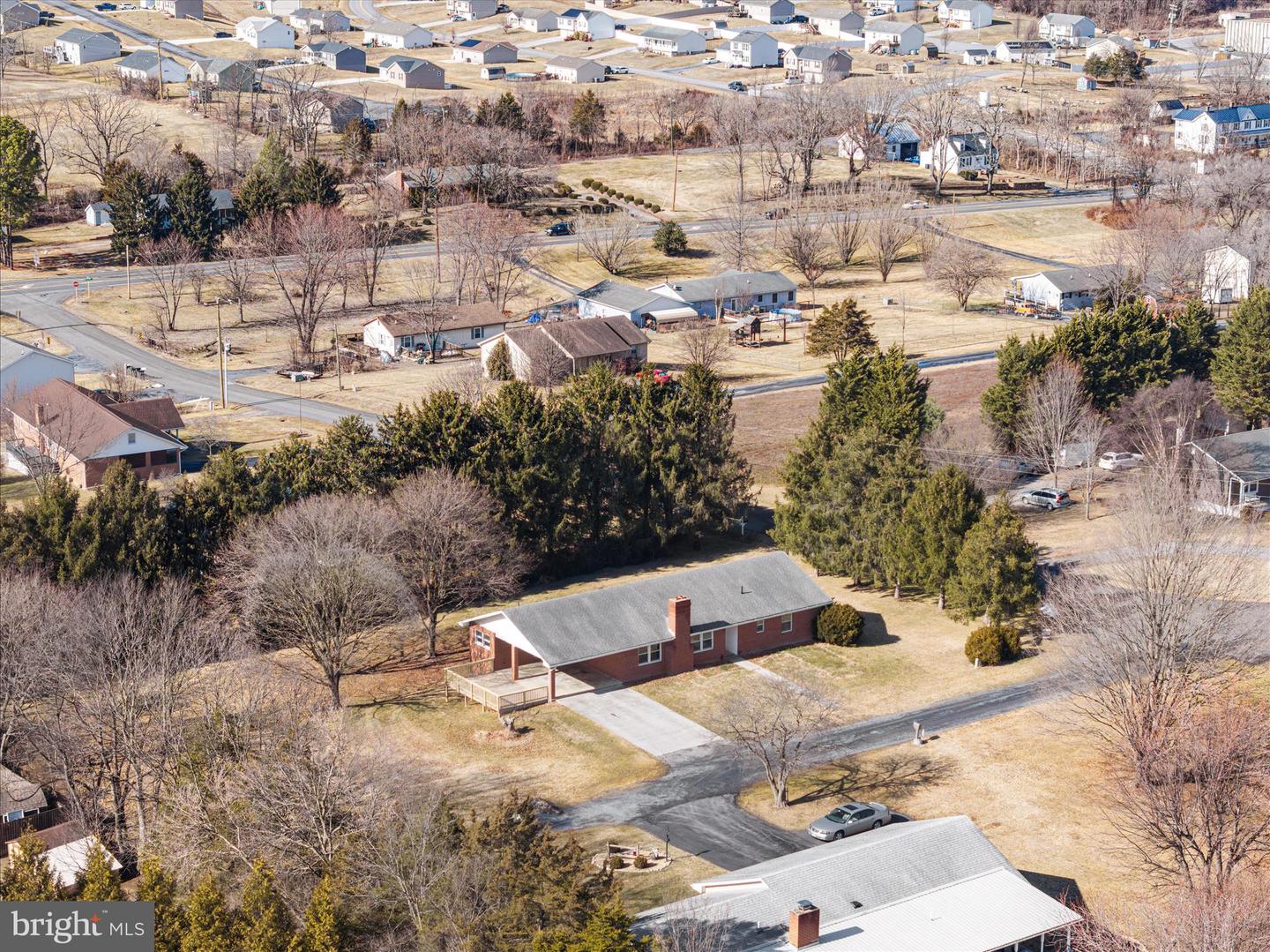 4 HIGH VIEW DR, MAURERTOWN, Virginia 22644, 5 Bedrooms Bedrooms, ,3 BathroomsBathrooms,Residential,For sale,4 HIGH VIEW DR,VASH2013338 MLS # VASH2013338