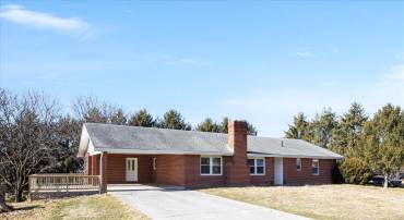 4 HIGH VIEW DR, MAURERTOWN, Virginia 22644, 5 Bedrooms Bedrooms, ,3 BathroomsBathrooms,Residential,For sale,4 HIGH VIEW DR,VASH2013338 MLS # VASH2013338