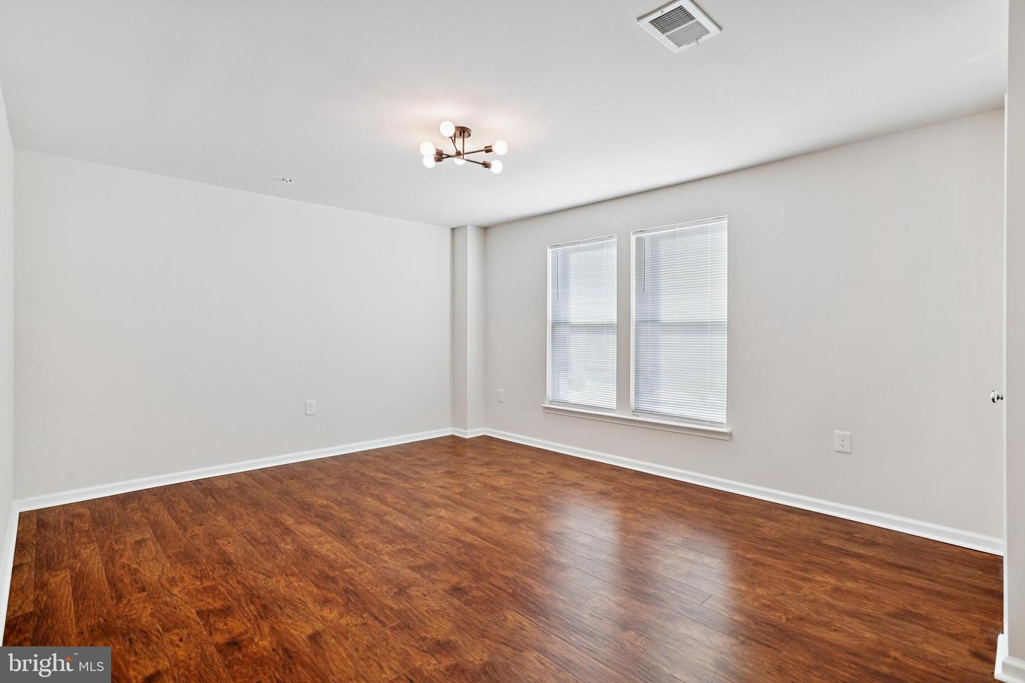 21 FENWICK DR, FREDERICKSBURG, Virginia 22406, 3 Bedrooms Bedrooms, ,3 BathroomsBathrooms,Residential,For sale,21 FENWICK DR,VAST2045456 MLS # VAST2045456 21 FENWICK DR, FREDERICKSBURG, Virginia 22406, 3 Bedrooms Bedrooms, ,3 BathroomsBathrooms,Residential,For sale,21 FENWICK DR,VAST2045456 MLS # VAST2045456