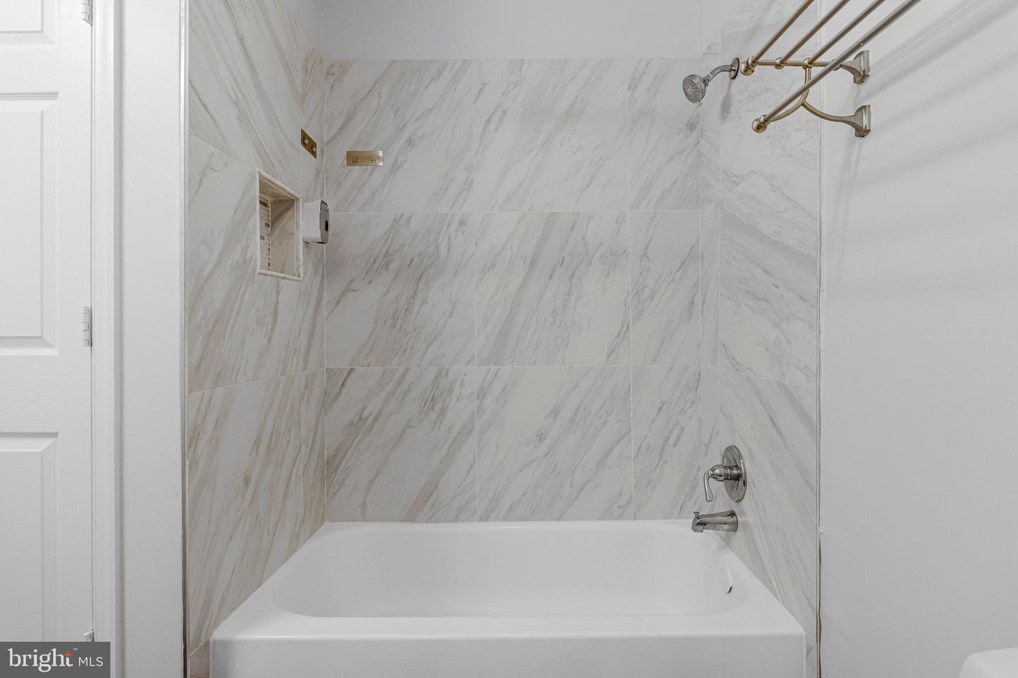 2608 WADE RD SE #202, WASHINGTON, District Of Columbia 20020, 1 Bedroom Bedrooms, ,1 BathroomBathrooms,Residential,For sale,2608 WADE RD SE #202,DCDC2243918 MLS # DCDC2243918