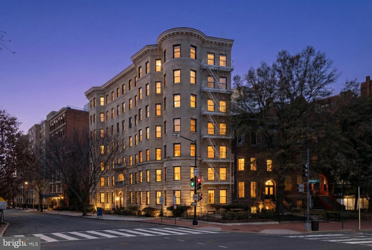 1115 12TH ST NW #104, WASHINGTON, District Of Columbia 20005, 1 Bedroom Bedrooms, ,1 BathroomBathrooms,Residential,For sale,1115 12TH ST NW #104,DCDC2246230 MLS # DCDC2246230