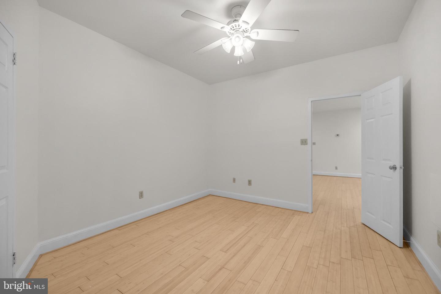 1115 12TH ST NW #104, WASHINGTON, District Of Columbia 20005, 1 Bedroom Bedrooms, ,1 BathroomBathrooms,Residential,For sale,1115 12TH ST NW #104,DCDC2246230 MLS # DCDC2246230