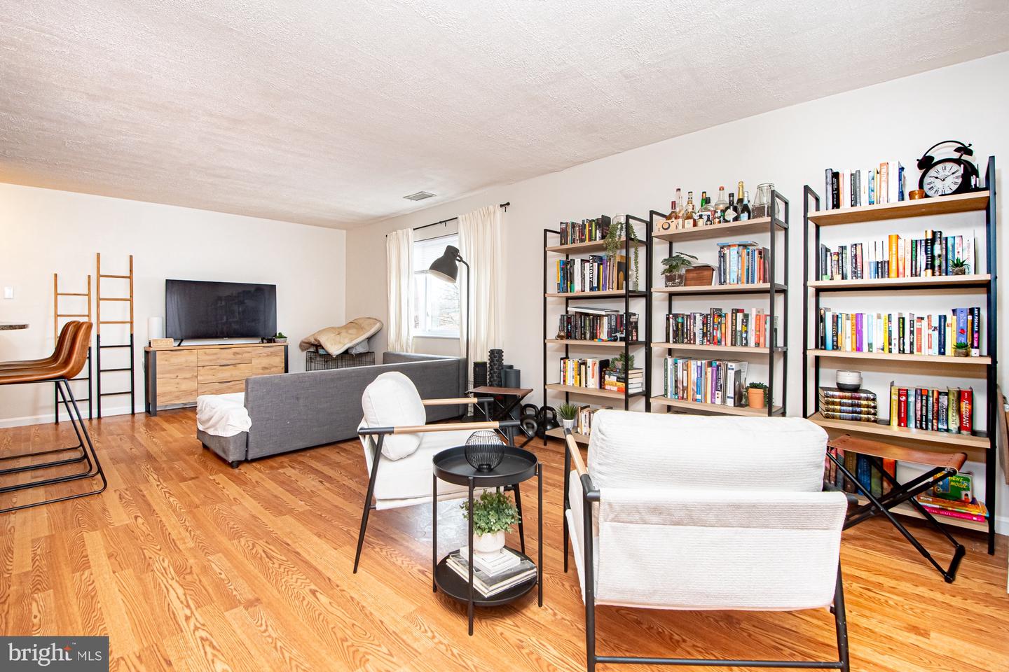 3910 MARIPOSA PL #51E, ALEXANDRIA, Virginia 22309, 3 Bedrooms Bedrooms, ,2 BathroomsBathrooms,Residential,For sale,3910 MARIPOSA PL #51E,VAFX2291966 MLS # VAFX2291966