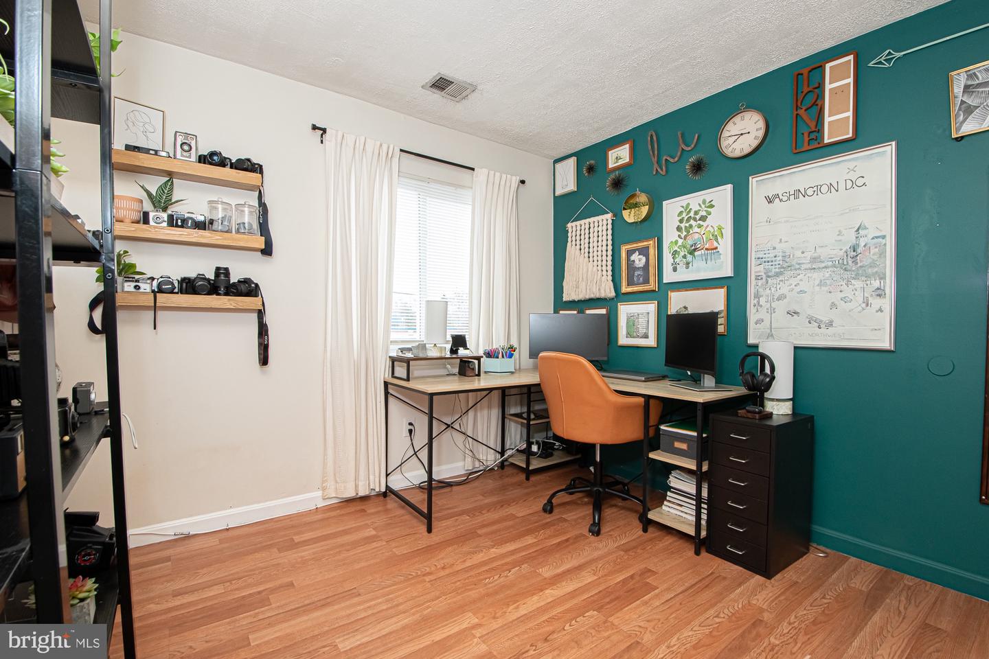 3910 MARIPOSA PL #51E, ALEXANDRIA, Virginia 22309, 3 Bedrooms Bedrooms, ,2 BathroomsBathrooms,Residential,For sale,3910 MARIPOSA PL #51E,VAFX2291966 MLS # VAFX2291966