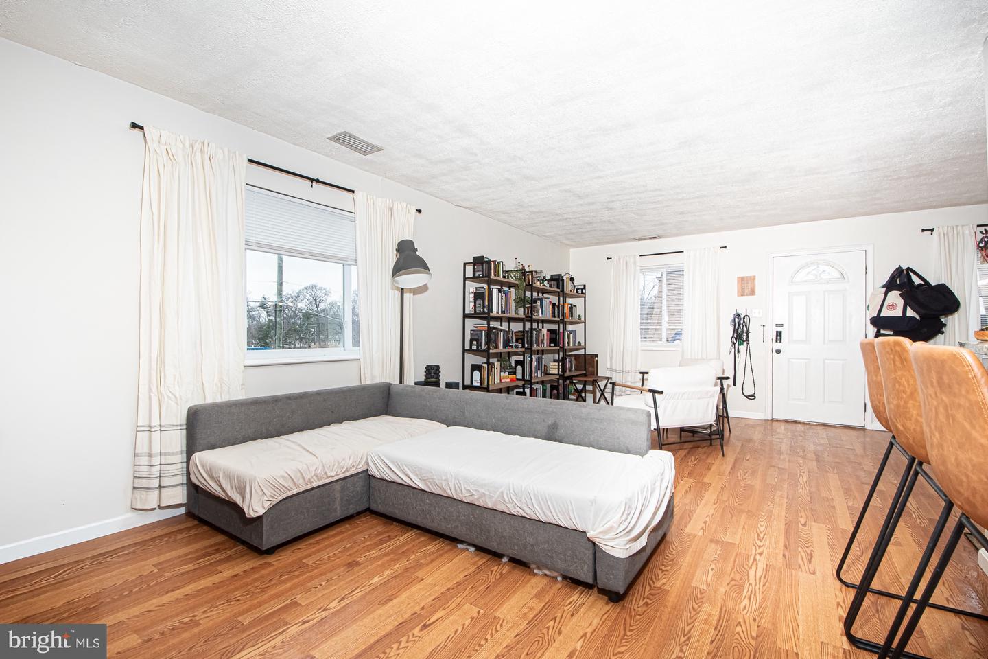 3910 MARIPOSA PL #51E, ALEXANDRIA, Virginia 22309, 3 Bedrooms Bedrooms, ,2 BathroomsBathrooms,Residential,For sale,3910 MARIPOSA PL #51E,VAFX2291966 MLS # VAFX2291966