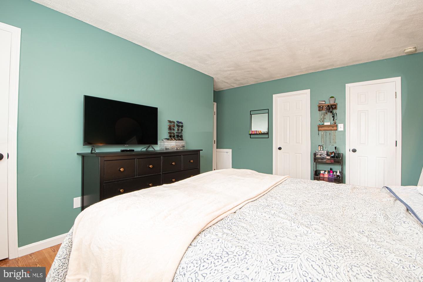 3910 MARIPOSA PL #51E, ALEXANDRIA, Virginia 22309, 3 Bedrooms Bedrooms, ,2 BathroomsBathrooms,Residential,For sale,3910 MARIPOSA PL #51E,VAFX2291966 MLS # VAFX2291966