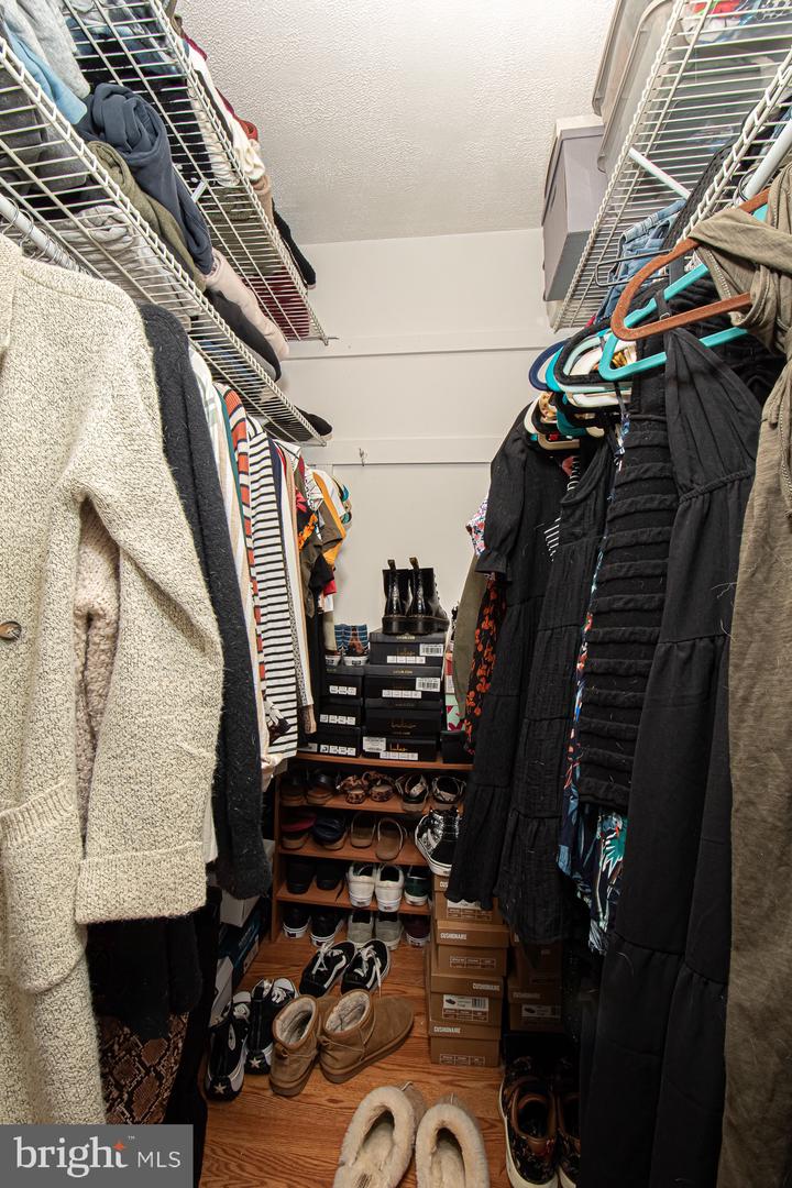 3910 MARIPOSA PL #51E, ALEXANDRIA, Virginia 22309, 3 Bedrooms Bedrooms, ,2 BathroomsBathrooms,Residential,For sale,3910 MARIPOSA PL #51E,VAFX2291966 MLS # VAFX2291966