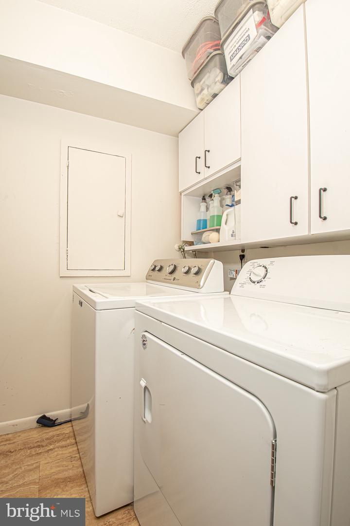 3910 MARIPOSA PL #51E, ALEXANDRIA, Virginia 22309, 3 Bedrooms Bedrooms, ,2 BathroomsBathrooms,Residential,For sale,3910 MARIPOSA PL #51E,VAFX2291966 MLS # VAFX2291966