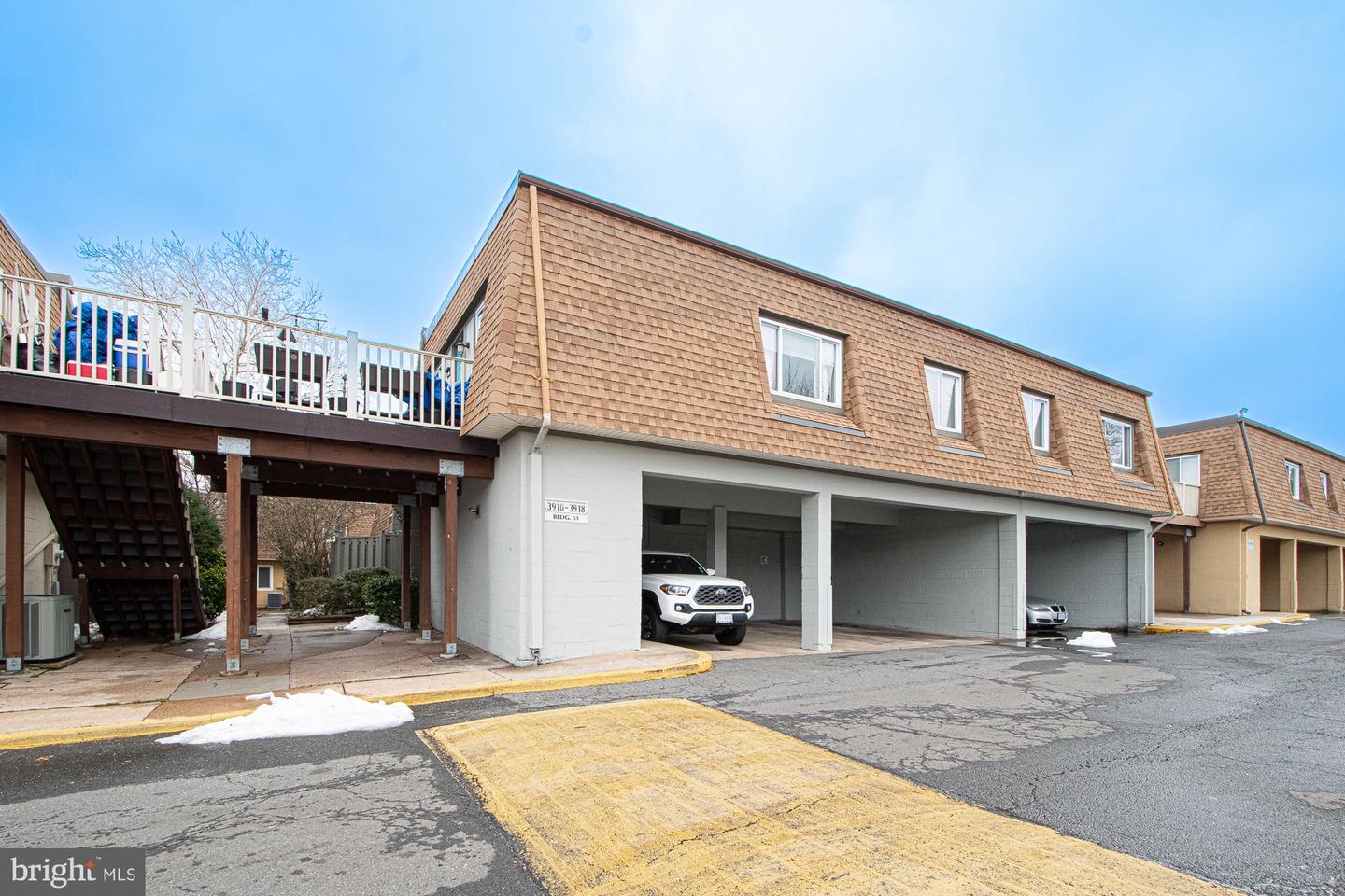 3910 MARIPOSA PL #51E, ALEXANDRIA, Virginia 22309, 3 Bedrooms Bedrooms, ,2 BathroomsBathrooms,Residential,For sale,3910 MARIPOSA PL #51E,VAFX2291966 MLS # VAFX2291966