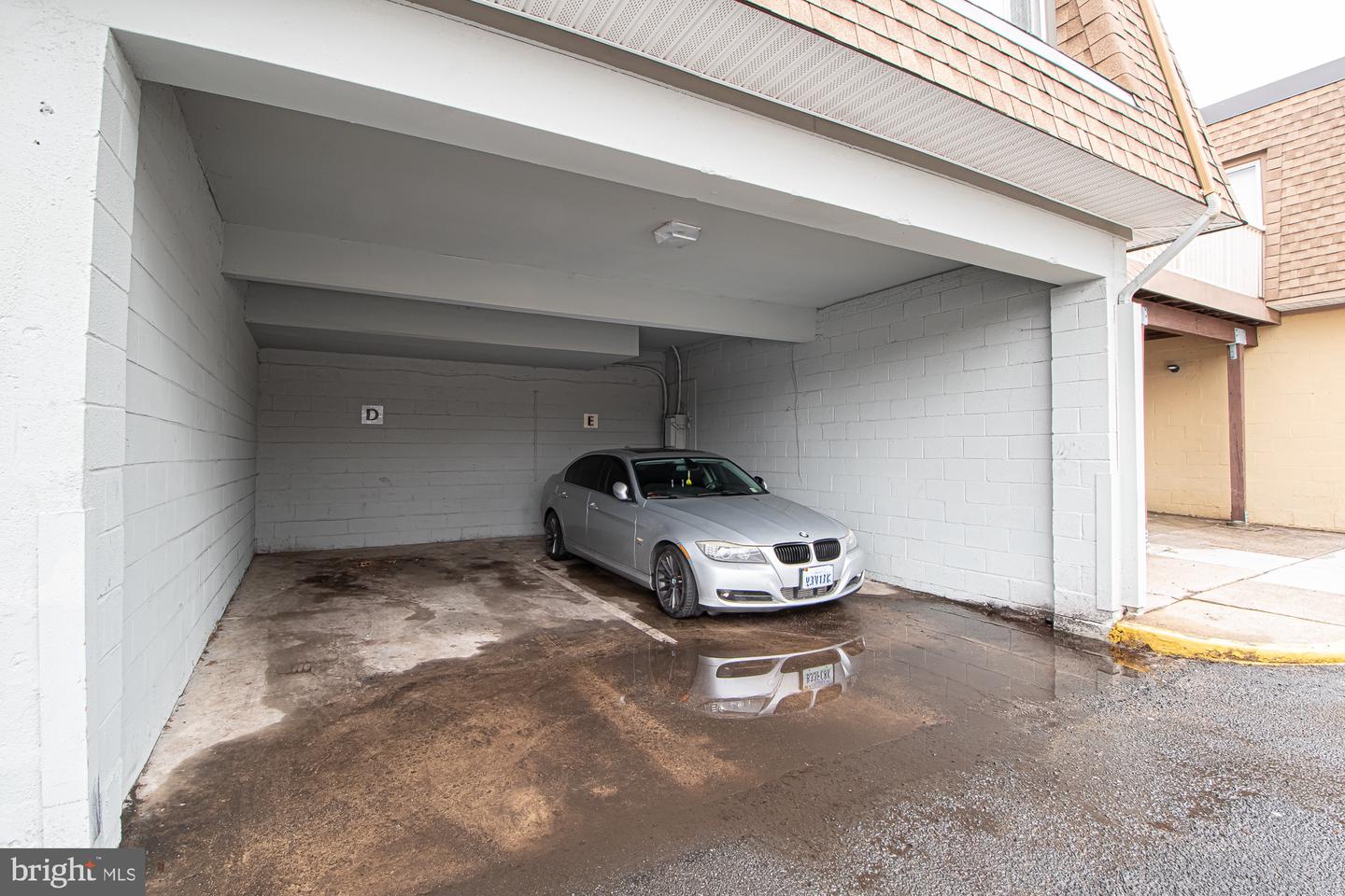 3910 MARIPOSA PL #51E, ALEXANDRIA, Virginia 22309, 3 Bedrooms Bedrooms, ,2 BathroomsBathrooms,Residential,For sale,3910 MARIPOSA PL #51E,VAFX2291966 MLS # VAFX2291966