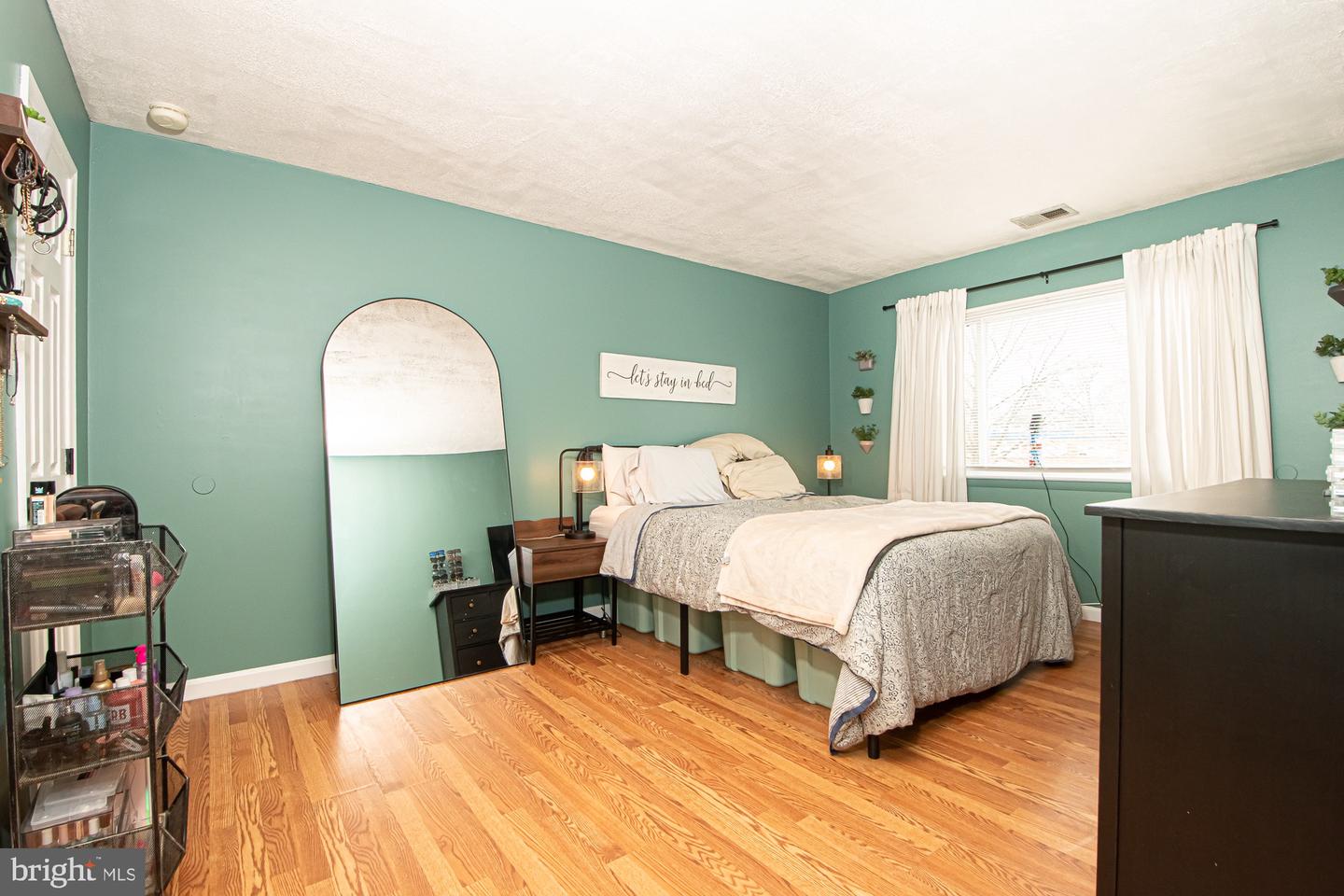 3910 MARIPOSA PL #51E, ALEXANDRIA, Virginia 22309, 3 Bedrooms Bedrooms, ,2 BathroomsBathrooms,Residential,For sale,3910 MARIPOSA PL #51E,VAFX2291966 MLS # VAFX2291966