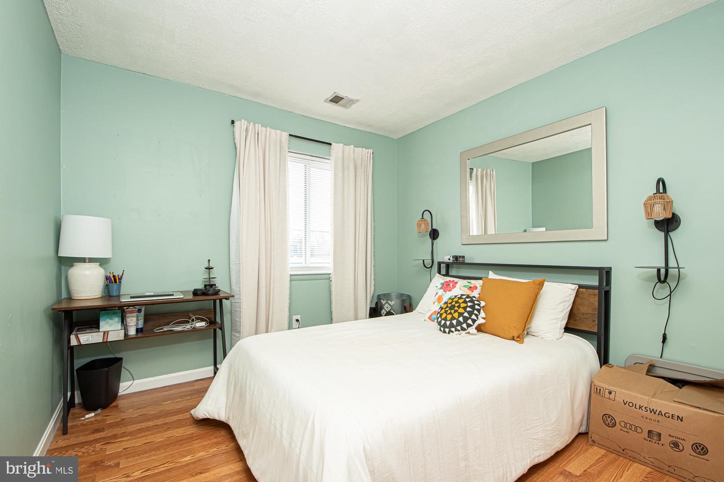 3910 MARIPOSA PL #51E, ALEXANDRIA, Virginia 22309, 3 Bedrooms Bedrooms, ,2 BathroomsBathrooms,Residential,For sale,3910 MARIPOSA PL #51E,VAFX2291966 MLS # VAFX2291966