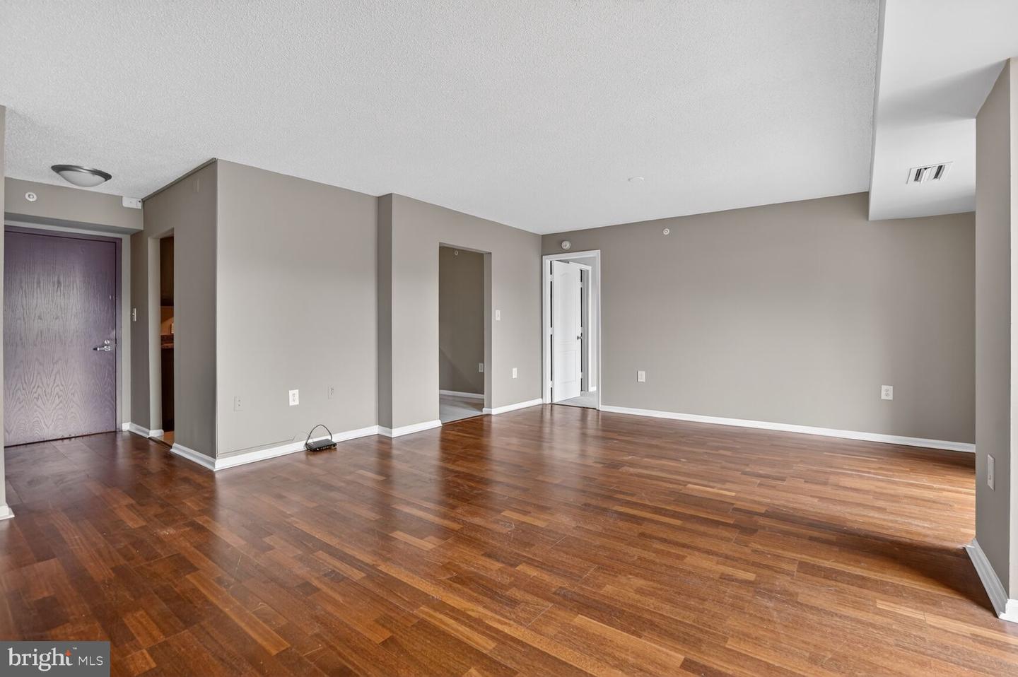 2230 GEORGE C MARSHALL DR #513, FALLS CHURCH, Virginia 22043, 2 Bedrooms Bedrooms, 7 Rooms Rooms,2 BathroomsBathrooms,Residential,For sale,2230 GEORGE C MARSHALL DR #513,VAFX2291970 MLS # VAFX2291970 2230 GEORGE C MARSHALL DR #513, FALLS CHURCH, Virginia 22043, 2 Bedrooms Bedrooms, 7 Rooms Rooms,2 BathroomsBathrooms,Residential,For sale,2230 GEORGE C MARSHALL DR #513,VAFX2291970 MLS # VAFX2291970