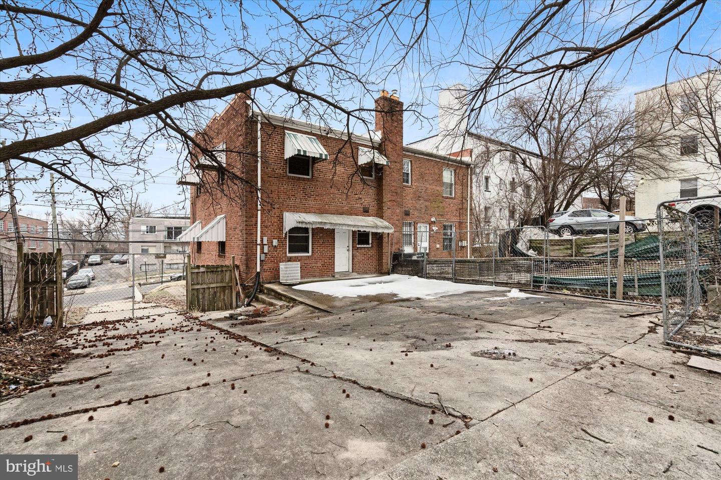 414 CHESAPEAKE ST SE, WASHINGTON, District Of Columbia 20032, 4 Bedrooms Bedrooms, 6 Rooms Rooms,2 BathroomsBathrooms,Residential,For sale,414 CHESAPEAKE ST SE,DCDC2247018 MLS # DCDC2247018