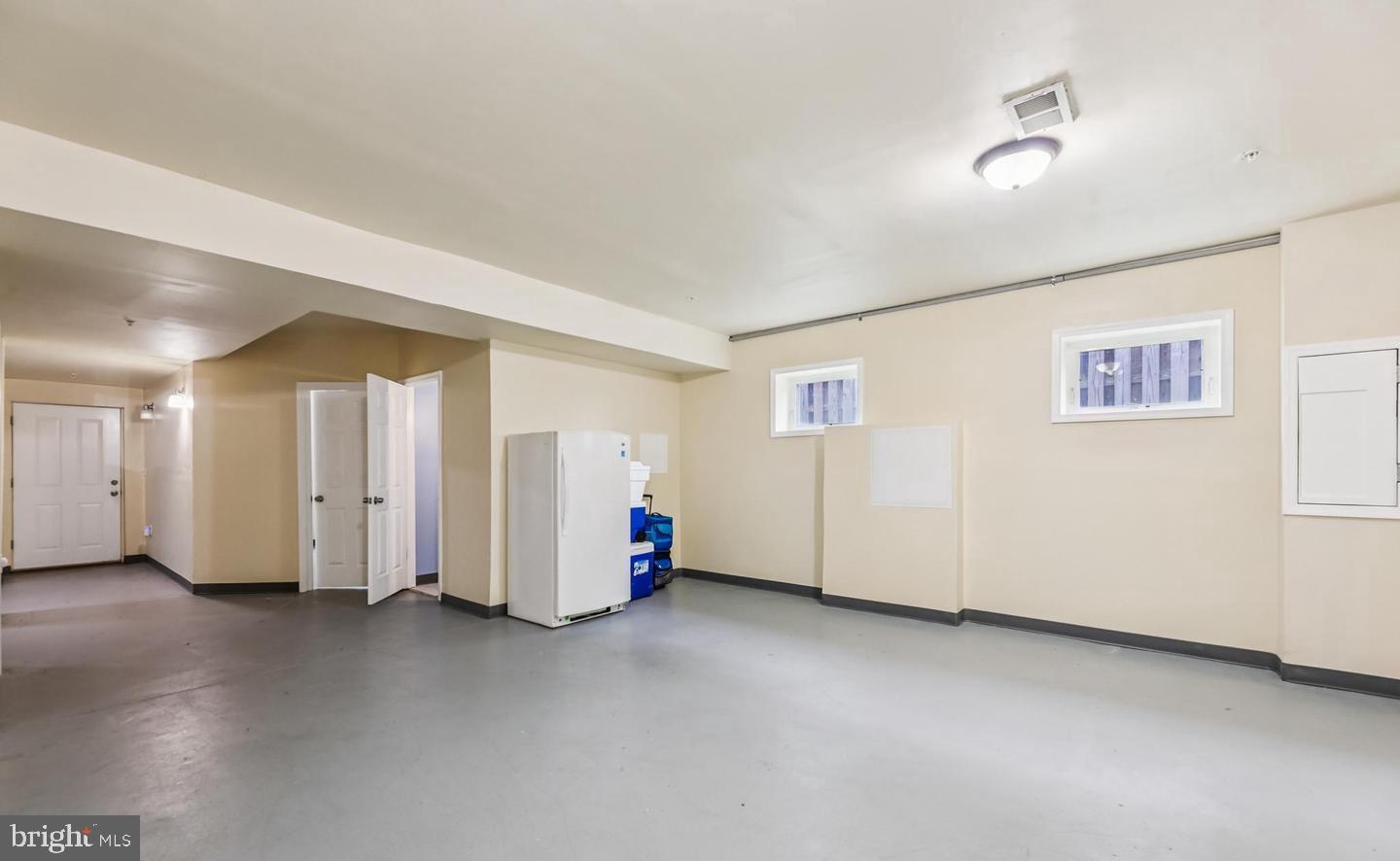 4905 MINNESOTA AVE NE, WASHINGTON, District Of Columbia 20019, 5 Bedrooms Bedrooms, ,4 BathroomsBathrooms,Residential,For sale,4905 MINNESOTA AVE NE,DCDC2246598 MLS # DCDC2246598