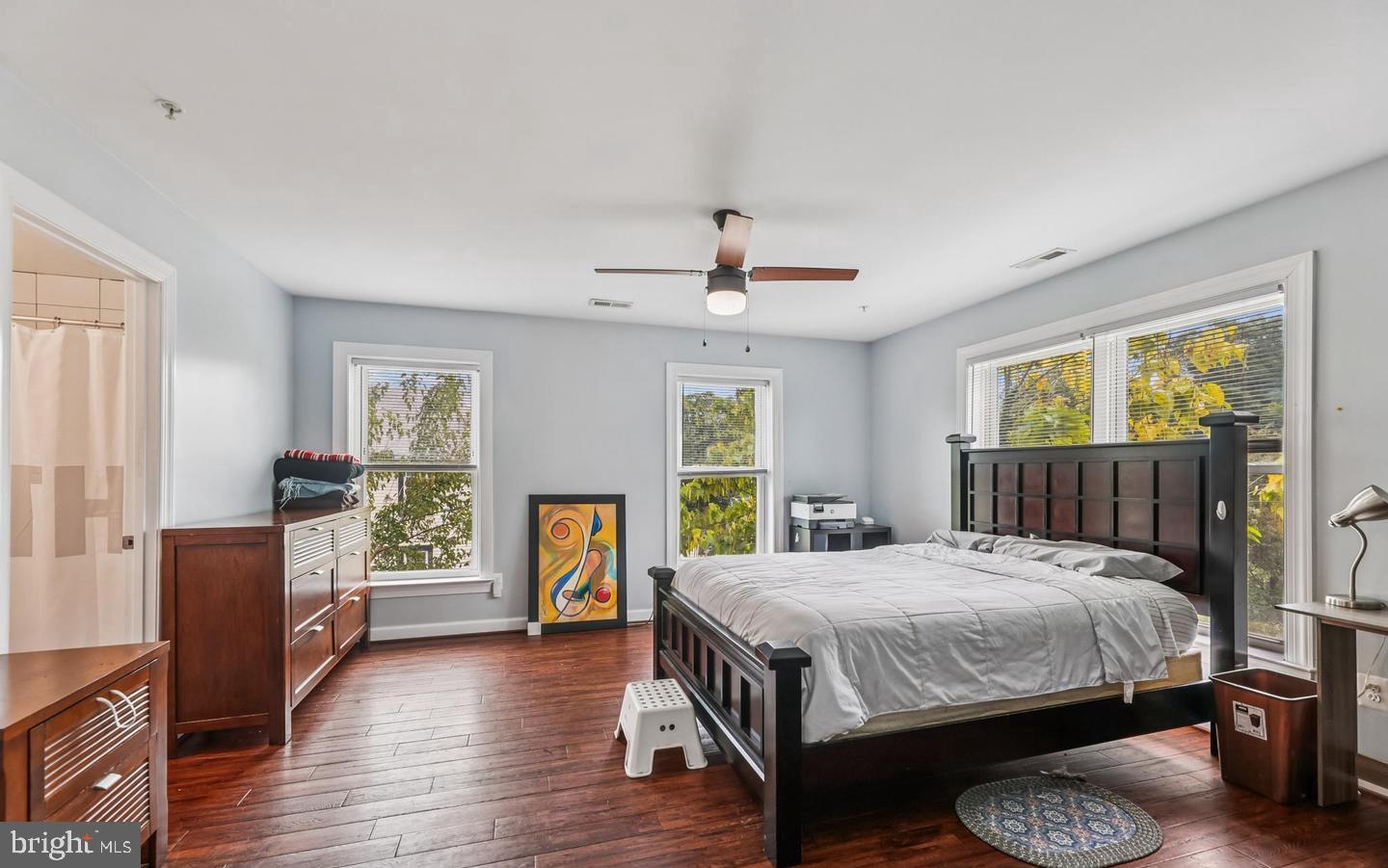 4905 MINNESOTA AVE NE, WASHINGTON, District Of Columbia 20019, 5 Bedrooms Bedrooms, ,4 BathroomsBathrooms,Residential,For sale,4905 MINNESOTA AVE NE,DCDC2246598 MLS # DCDC2246598