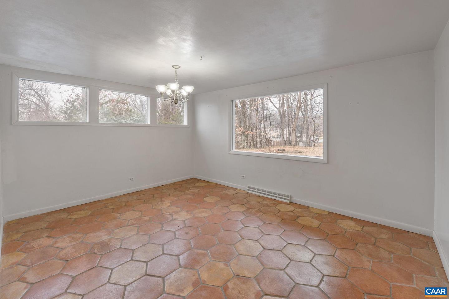 2809 NORTHFIELD RD, CHARLOTTESVILLE, Virginia 22901, 4 Bedrooms Bedrooms, ,3 BathroomsBathrooms,Residential,For sale,2809 NORTHFIELD RD,673477 MLS # 673477 2809 NORTHFIELD RD, CHARLOTTESVILLE, Virginia 22901, 4 Bedrooms Bedrooms, ,3 BathroomsBathrooms,Residential,For sale,2809 NORTHFIELD RD,673477 MLS # 673477