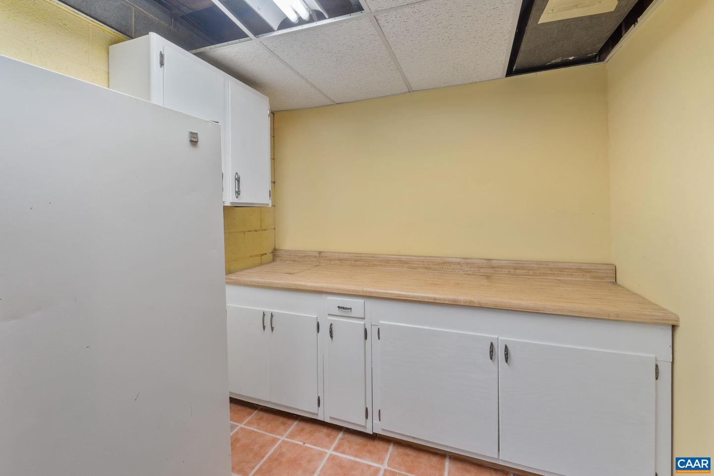 2809 NORTHFIELD RD, CHARLOTTESVILLE, Virginia 22901, 4 Bedrooms Bedrooms, ,3 BathroomsBathrooms,Residential,For sale,2809 NORTHFIELD RD,673477 MLS # 673477 2809 NORTHFIELD RD, CHARLOTTESVILLE, Virginia 22901, 4 Bedrooms Bedrooms, ,3 BathroomsBathrooms,Residential,For sale,2809 NORTHFIELD RD,673477 MLS # 673477