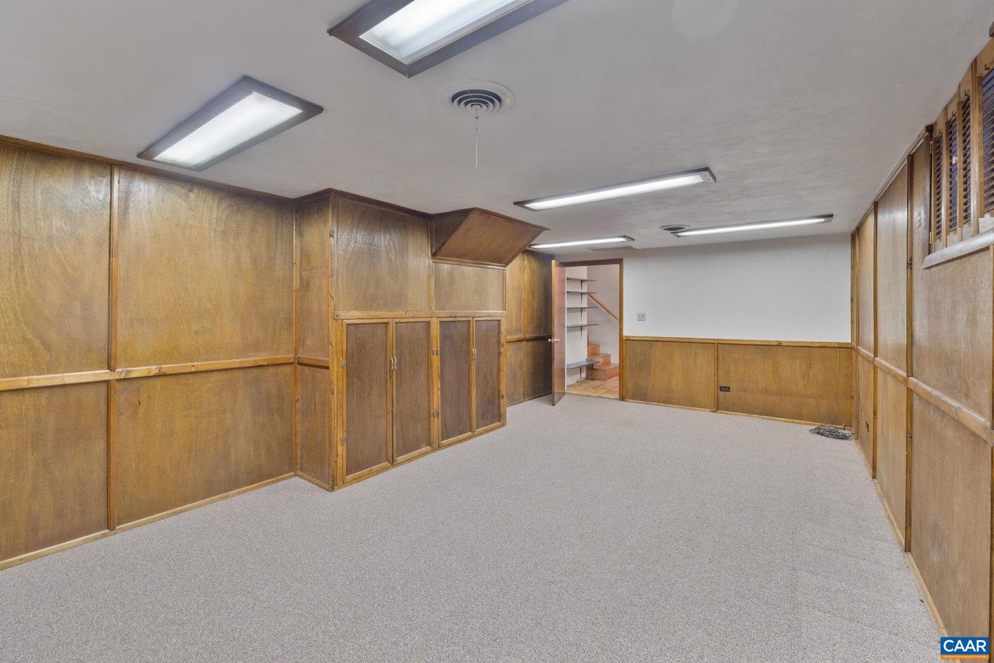 2809 NORTHFIELD RD, CHARLOTTESVILLE, Virginia 22901, 4 Bedrooms Bedrooms, ,3 BathroomsBathrooms,Residential,For sale,2809 NORTHFIELD RD,673477 MLS # 673477 2809 NORTHFIELD RD, CHARLOTTESVILLE, Virginia 22901, 4 Bedrooms Bedrooms, ,3 BathroomsBathrooms,Residential,For sale,2809 NORTHFIELD RD,673477 MLS # 673477