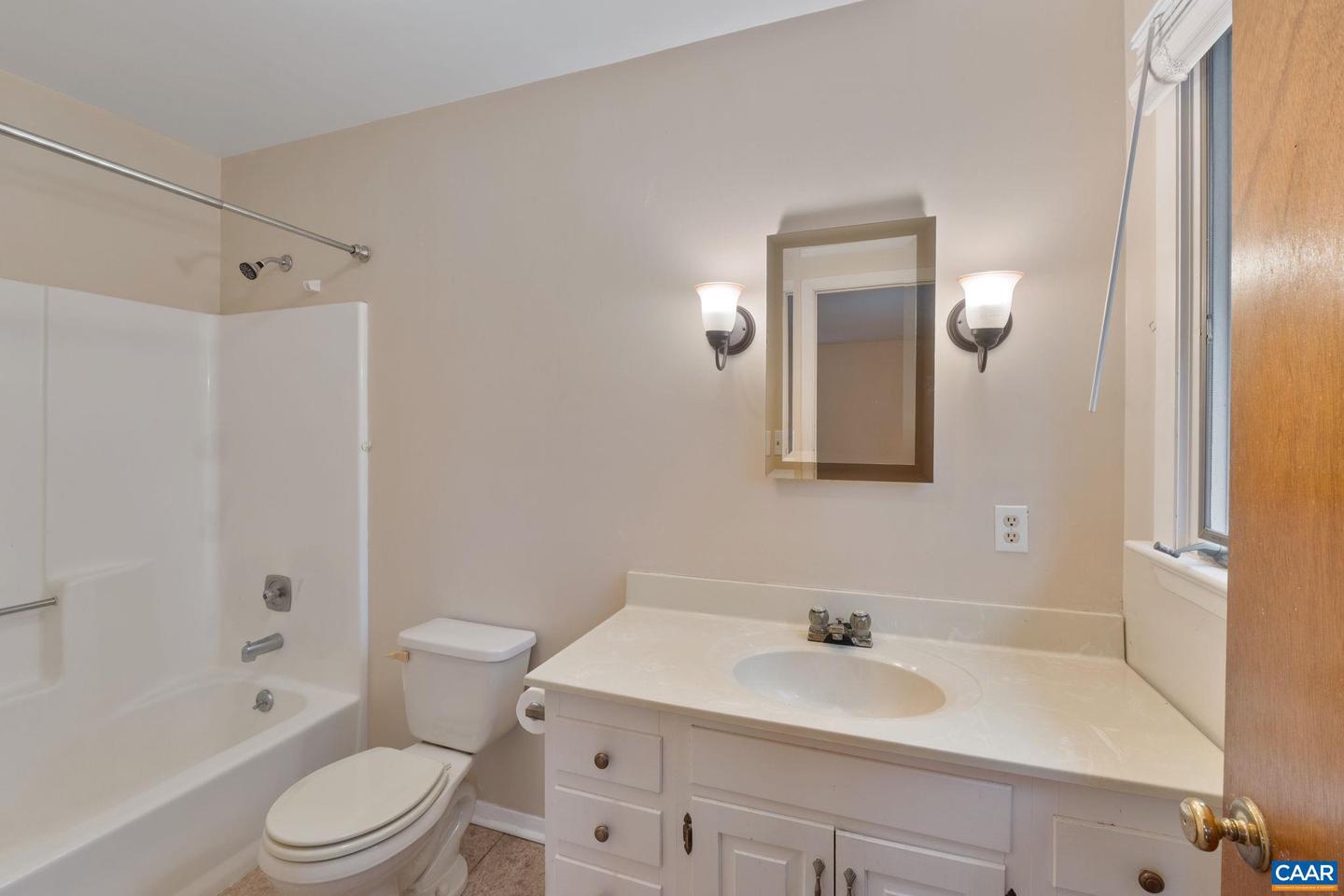 2809 NORTHFIELD RD, CHARLOTTESVILLE, Virginia 22901, 4 Bedrooms Bedrooms, ,3 BathroomsBathrooms,Residential,For sale,2809 NORTHFIELD RD,673477 MLS # 673477 2809 NORTHFIELD RD, CHARLOTTESVILLE, Virginia 22901, 4 Bedrooms Bedrooms, ,3 BathroomsBathrooms,Residential,For sale,2809 NORTHFIELD RD,673477 MLS # 673477