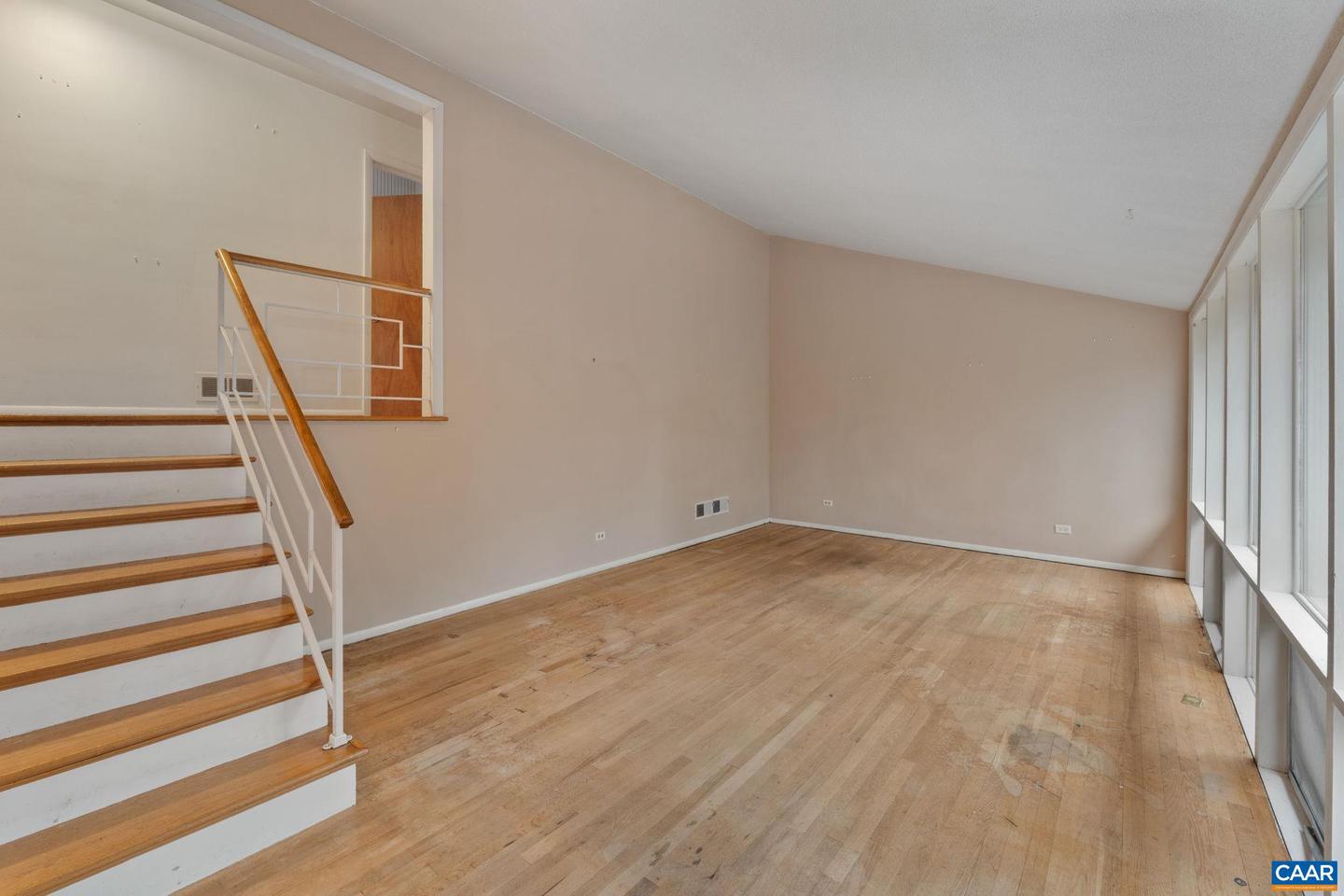 2809 NORTHFIELD RD, CHARLOTTESVILLE, Virginia 22901, 4 Bedrooms Bedrooms, ,3 BathroomsBathrooms,Residential,For sale,2809 NORTHFIELD RD,673477 MLS # 673477 2809 NORTHFIELD RD, CHARLOTTESVILLE, Virginia 22901, 4 Bedrooms Bedrooms, ,3 BathroomsBathrooms,Residential,For sale,2809 NORTHFIELD RD,673477 MLS # 673477