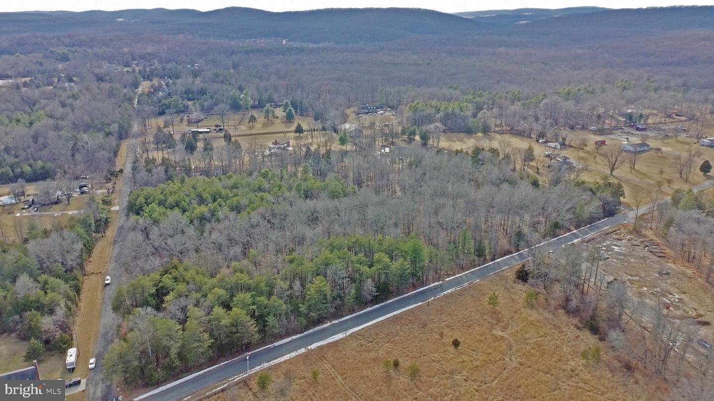 16601 GAINES RD, BROAD RUN, Virginia 20137, ,Land,For sale,16601 GAINES RD,VAPW2112884 MLS # VAPW2112884