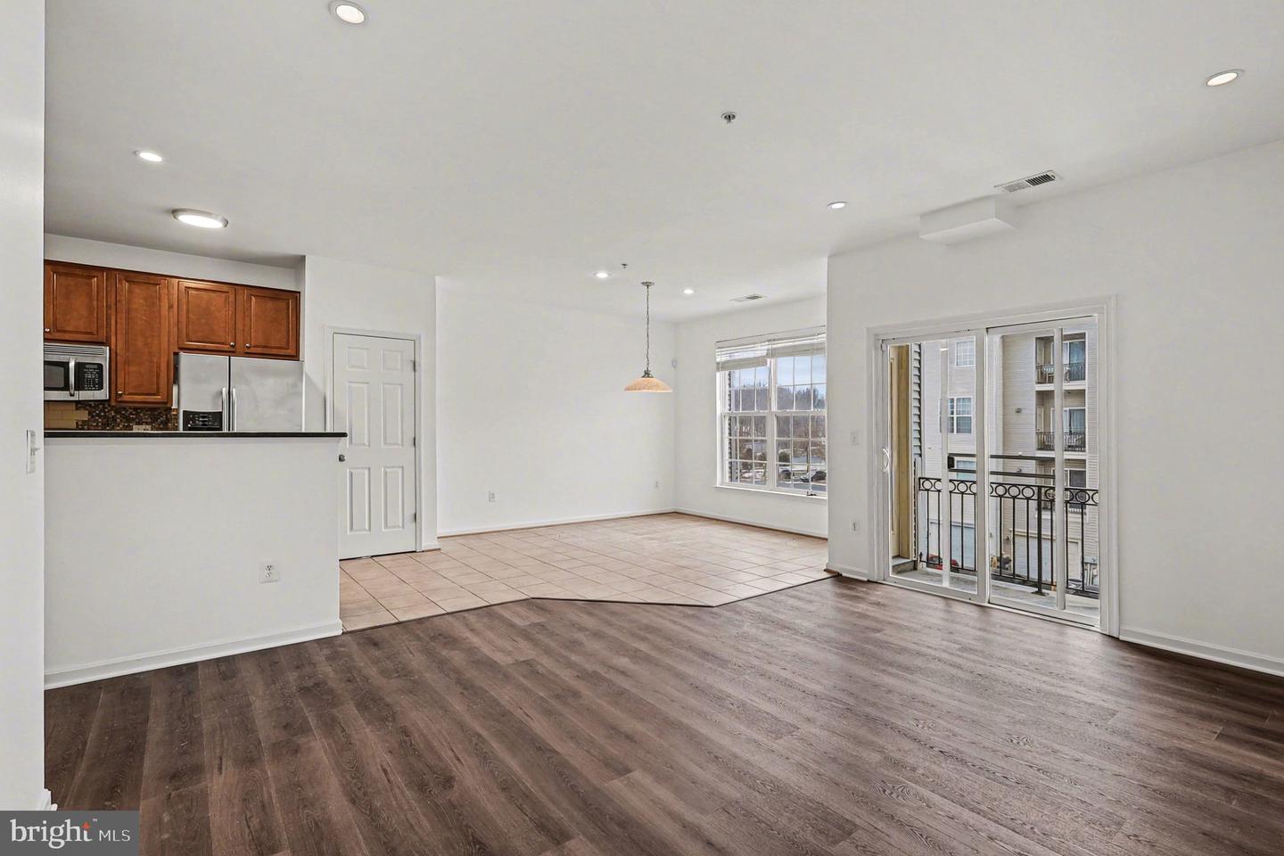 15831 JOHN DISKIN CIR, WOODBRIDGE, Virginia 22191, 3 Bedrooms Bedrooms, 8 Rooms Rooms,2 BathroomsBathrooms,Residential,For sale,15831 JOHN DISKIN CIR,VAPW2110652 MLS # VAPW2110652 15831 JOHN DISKIN CIR, WOODBRIDGE, Virginia 22191, 3 Bedrooms Bedrooms, 8 Rooms Rooms,2 BathroomsBathrooms,Residential,For sale,15831 JOHN DISKIN CIR,VAPW2110652 MLS # VAPW2110652