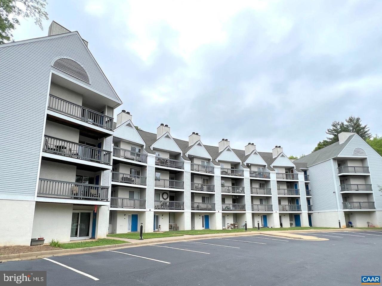 1243 CEDARS CT #B4, CHARLOTTESVILLE, Virginia 22903, 1 Bedroom Bedrooms, 3 Rooms Rooms,1 BathroomBathrooms,Residential,For sale,1243 CEDARS CT #B4,VACO2000214 MLS # VACO2000214 1243 CEDARS CT #B4, CHARLOTTESVILLE, Virginia 22903, 1 Bedroom Bedrooms, 3 Rooms Rooms,1 BathroomBathrooms,Residential,For sale,1243 CEDARS CT #B4,VACO2000214 MLS # VACO2000214