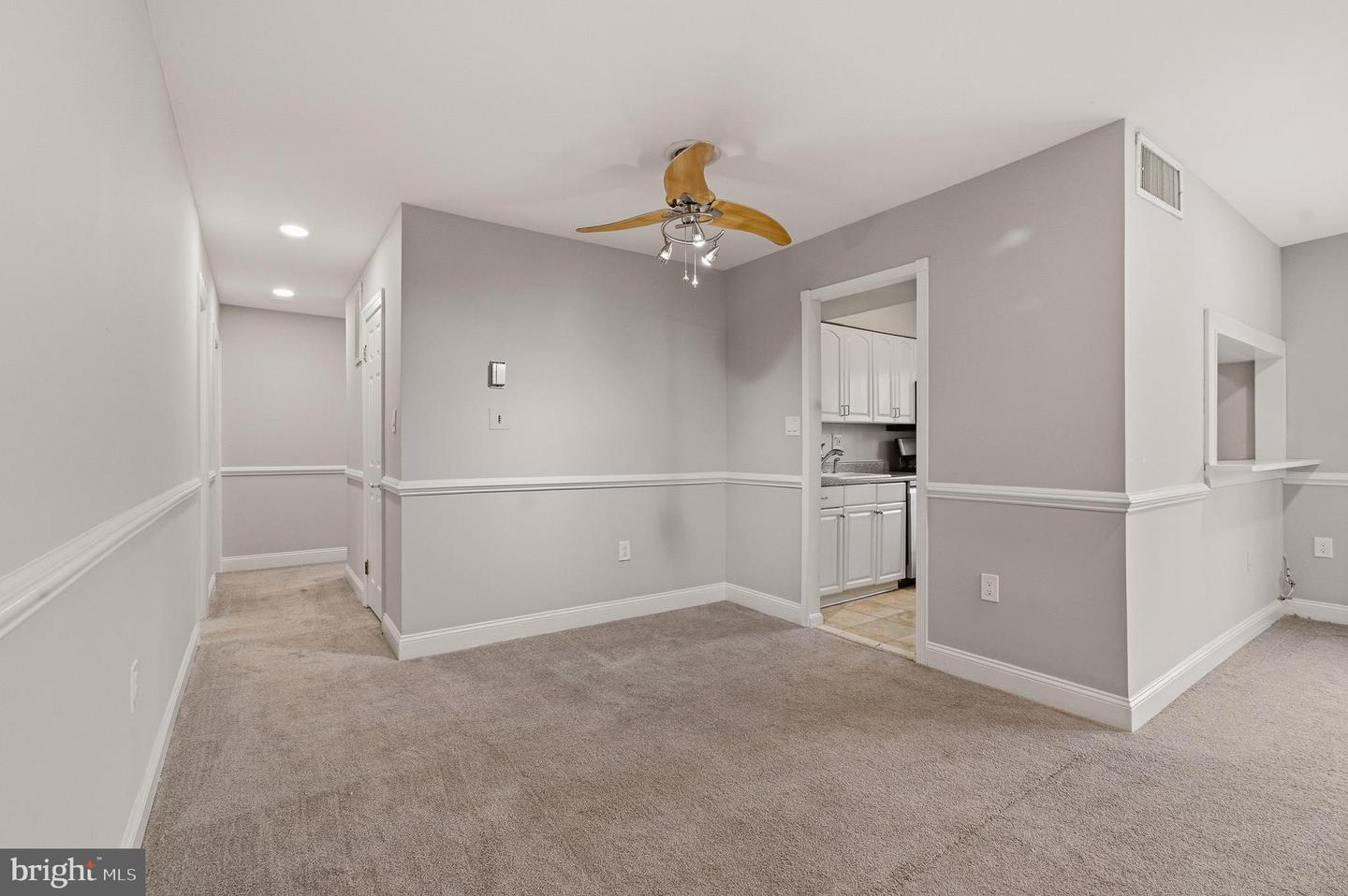 9457 FAIRFAX BLVD #202, FAIRFAX, Virginia 22031, 3 Bedrooms Bedrooms, ,2 BathroomsBathrooms,Residential,For sale,9457 FAIRFAX BLVD #202,VAFC2007766 MLS # VAFC2007766 9457 FAIRFAX BLVD #202, FAIRFAX, Virginia 22031, 3 Bedrooms Bedrooms, ,2 BathroomsBathrooms,Residential,For sale,9457 FAIRFAX BLVD #202,VAFC2007766 MLS # VAFC2007766