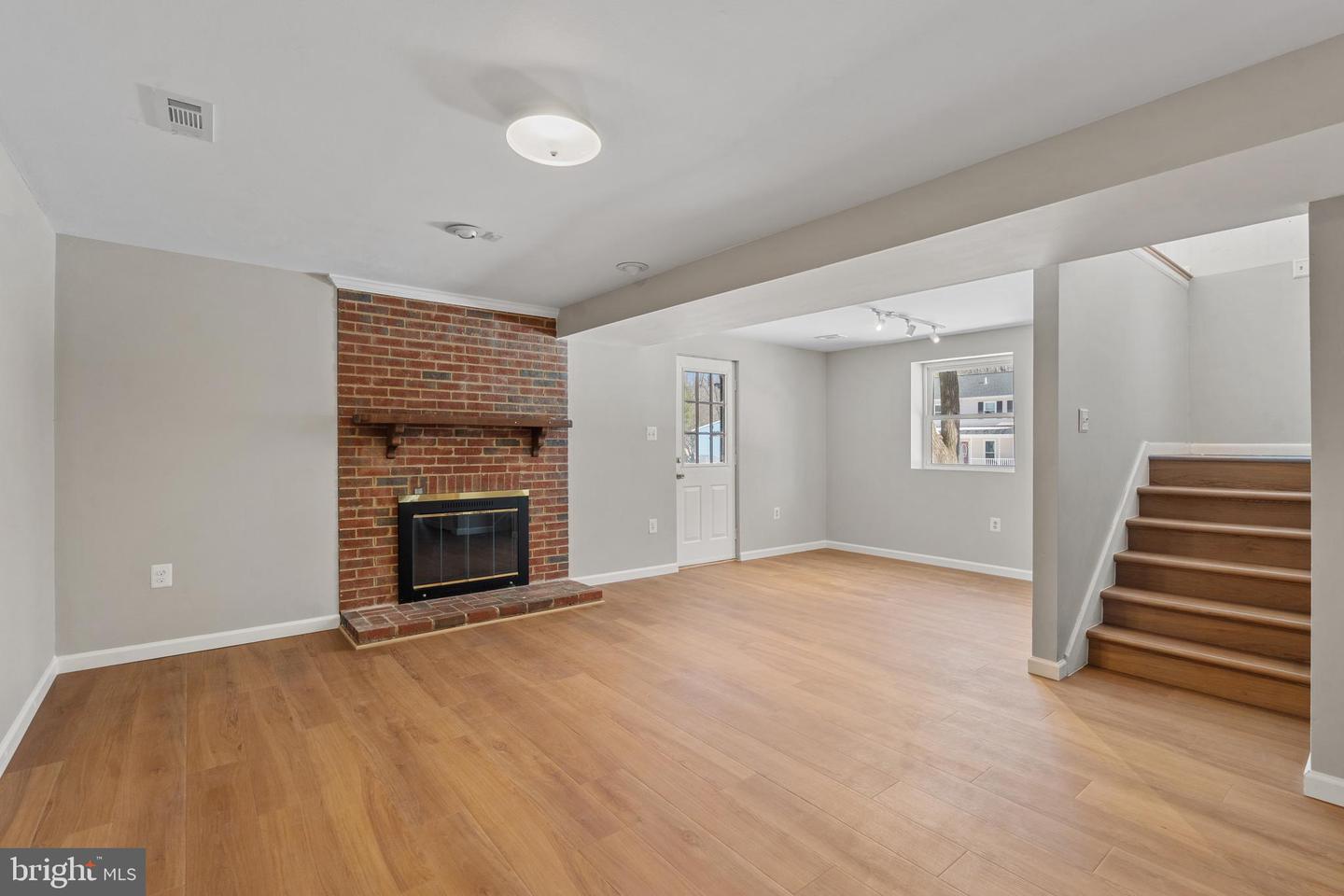 14262 PRINCEDALE DR, WOODBRIDGE, Virginia 22193, 4 Bedrooms Bedrooms, ,2 BathroomsBathrooms,Residential,For sale,14262 PRINCEDALE DR,VAPW2112506 MLS # VAPW2112506 14262 PRINCEDALE DR, WOODBRIDGE, Virginia 22193, 4 Bedrooms Bedrooms, ,2 BathroomsBathrooms,Residential,For sale,14262 PRINCEDALE DR,VAPW2112506 MLS # VAPW2112506