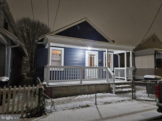 424 HIGHLAND AVE, WINCHESTER, Virginia 22601, 2 Bedrooms Bedrooms, ,1 BathroomBathrooms,Residential,For sale,424 HIGHLAND AVE,VAWI2010002 MLS # VAWI2010002