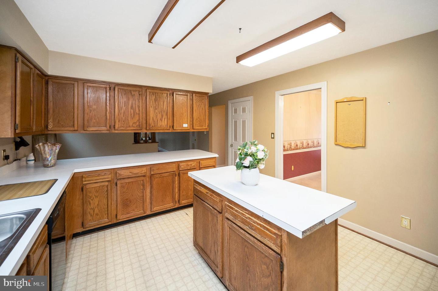 6 CLARK LN, STAFFORD, Virginia 22554, 5 Bedrooms Bedrooms, ,2 BathroomsBathrooms,Residential,For sale,6 CLARK LN,VAST2046318 MLS # VAST2046318