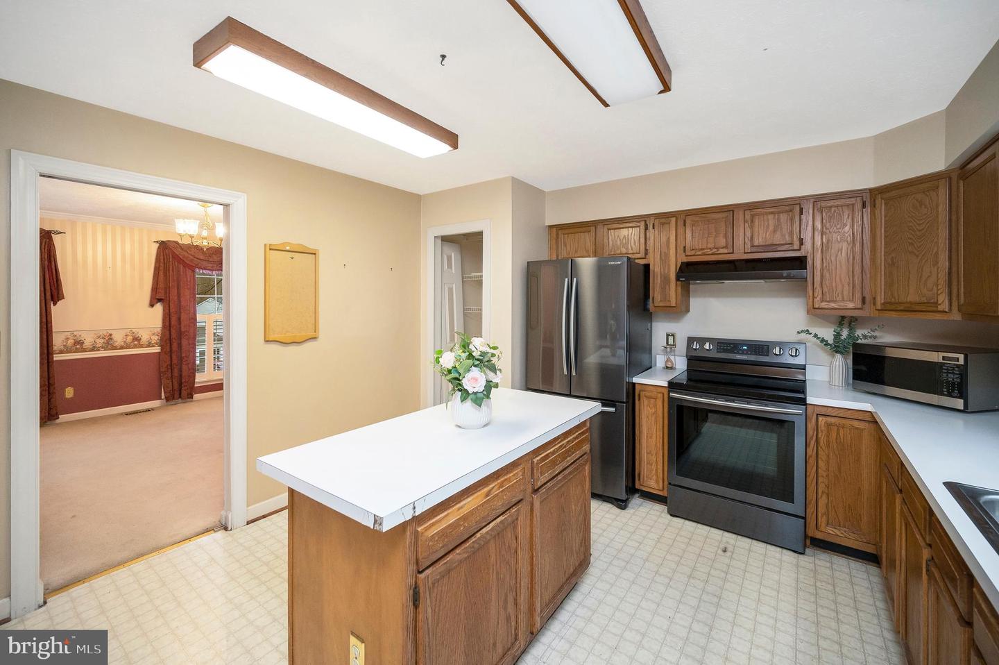 6 CLARK LN, STAFFORD, Virginia 22554, 5 Bedrooms Bedrooms, ,2 BathroomsBathrooms,Residential,For sale,6 CLARK LN,VAST2046318 MLS # VAST2046318