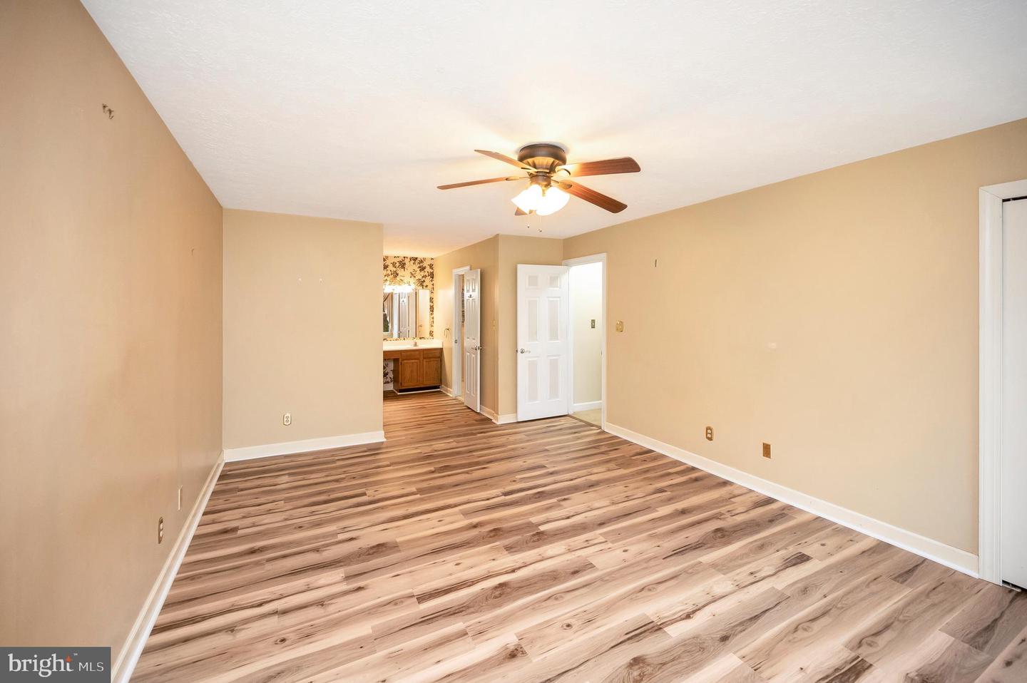 6 CLARK LN, STAFFORD, Virginia 22554, 5 Bedrooms Bedrooms, ,2 BathroomsBathrooms,Residential,For sale,6 CLARK LN,VAST2046318 MLS # VAST2046318