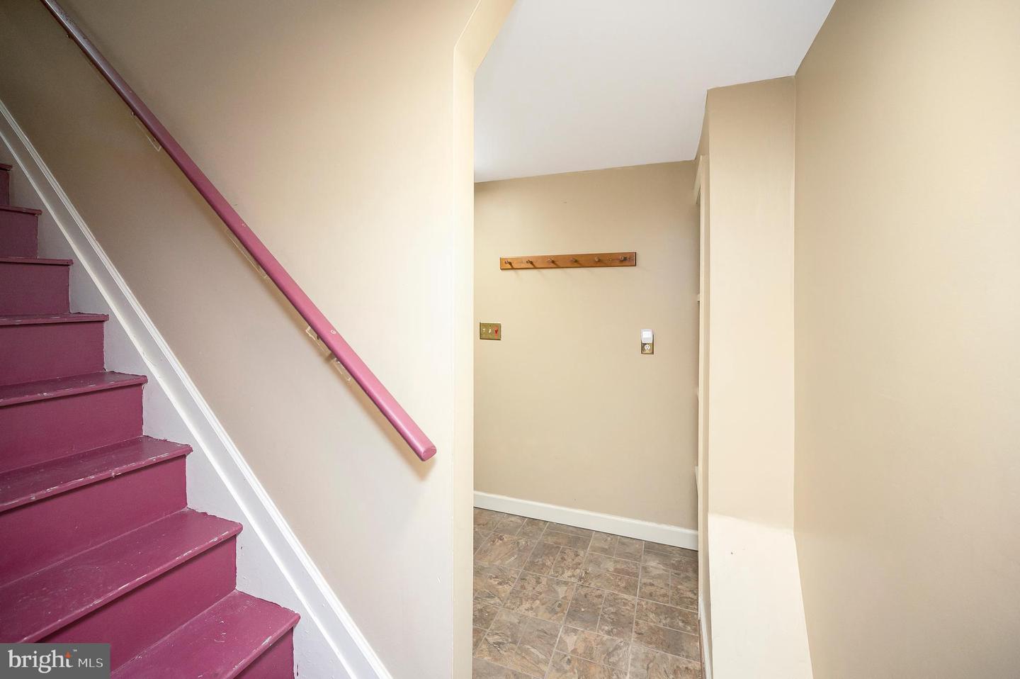 6 CLARK LN, STAFFORD, Virginia 22554, 5 Bedrooms Bedrooms, ,2 BathroomsBathrooms,Residential,For sale,6 CLARK LN,VAST2046318 MLS # VAST2046318