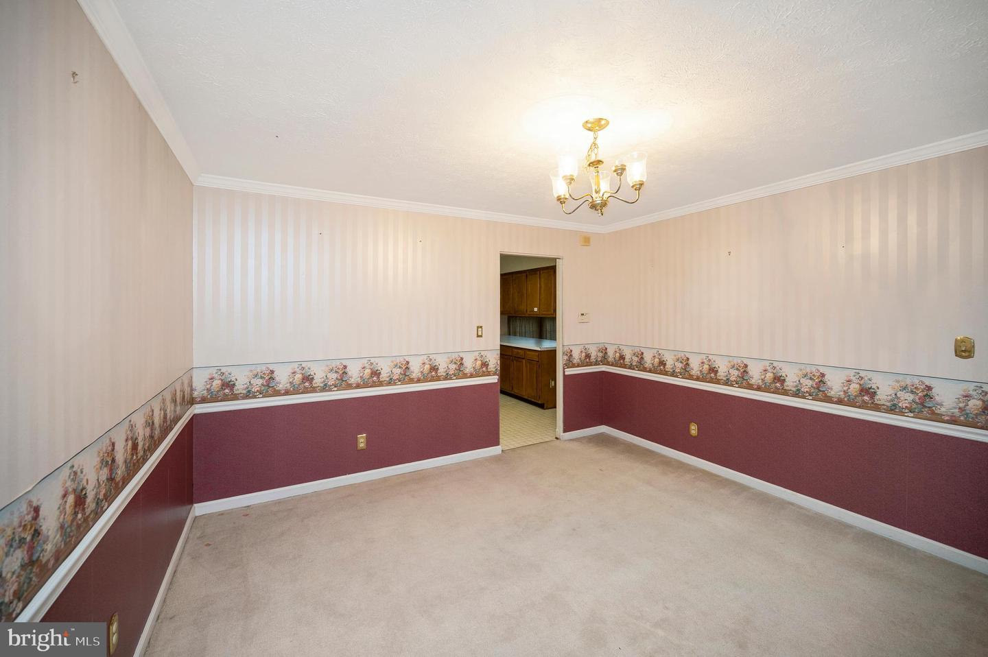 6 CLARK LN, STAFFORD, Virginia 22554, 5 Bedrooms Bedrooms, ,2 BathroomsBathrooms,Residential,For sale,6 CLARK LN,VAST2046318 MLS # VAST2046318