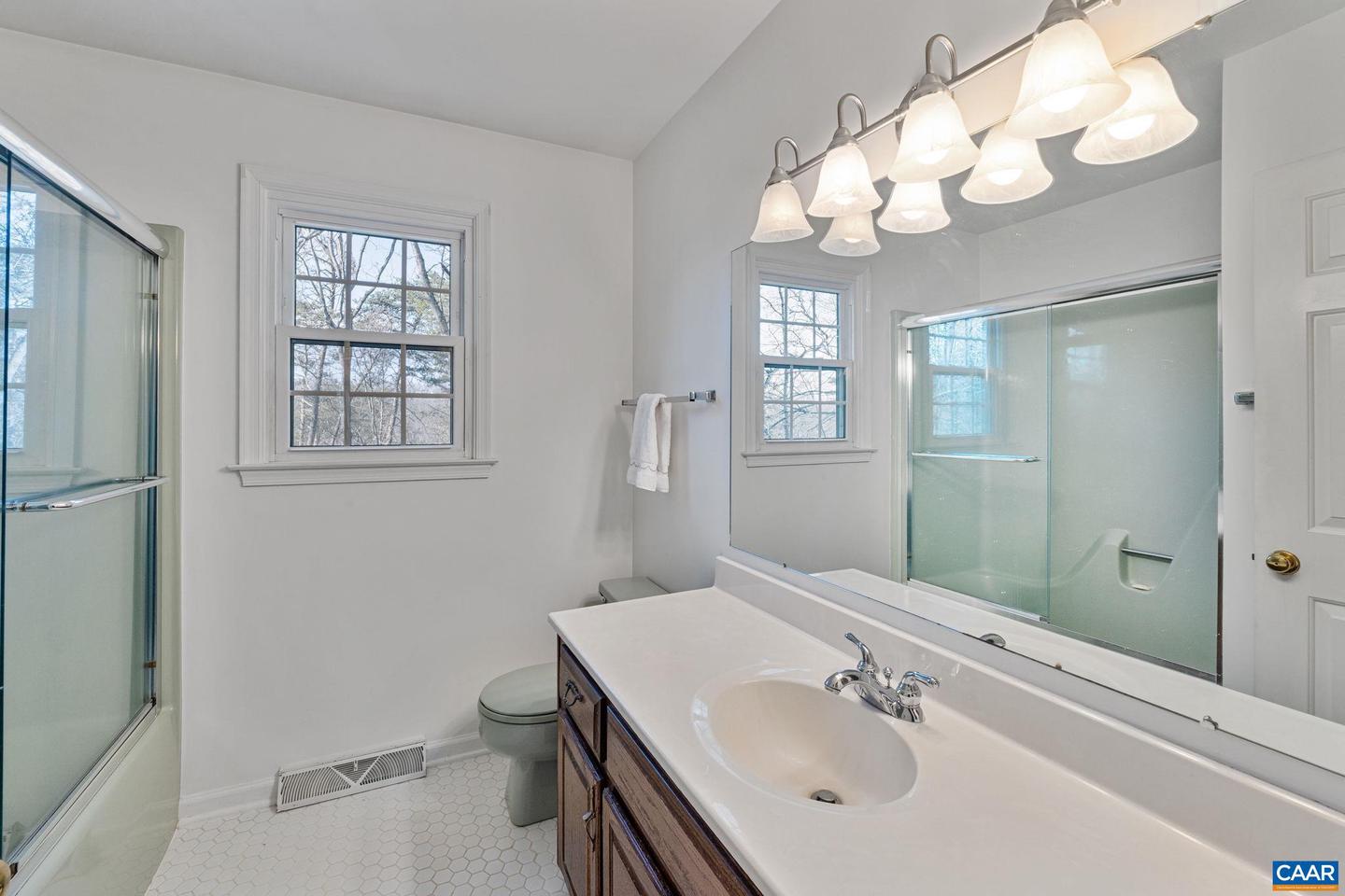 1772 HEARTHGLOW LN, CHARLOTTESVILLE, Virginia 22901, 4 Bedrooms Bedrooms, ,3 BathroomsBathrooms,Residential,For sale,1772 HEARTHGLOW LN,673505 MLS # 673505 1772 HEARTHGLOW LN, CHARLOTTESVILLE, Virginia 22901, 4 Bedrooms Bedrooms, ,3 BathroomsBathrooms,Residential,For sale,1772 HEARTHGLOW LN,673505 MLS # 673505