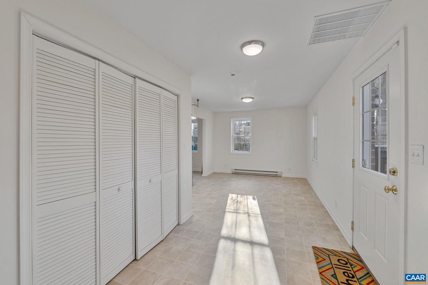 1772 HEARTHGLOW LN, CHARLOTTESVILLE, Virginia 22901, 4 Bedrooms Bedrooms, ,3 BathroomsBathrooms,Residential,For sale,1772 HEARTHGLOW LN,673505 MLS # 673505 1772 HEARTHGLOW LN, CHARLOTTESVILLE, Virginia 22901, 4 Bedrooms Bedrooms, ,3 BathroomsBathrooms,Residential,For sale,1772 HEARTHGLOW LN,673505 MLS # 673505