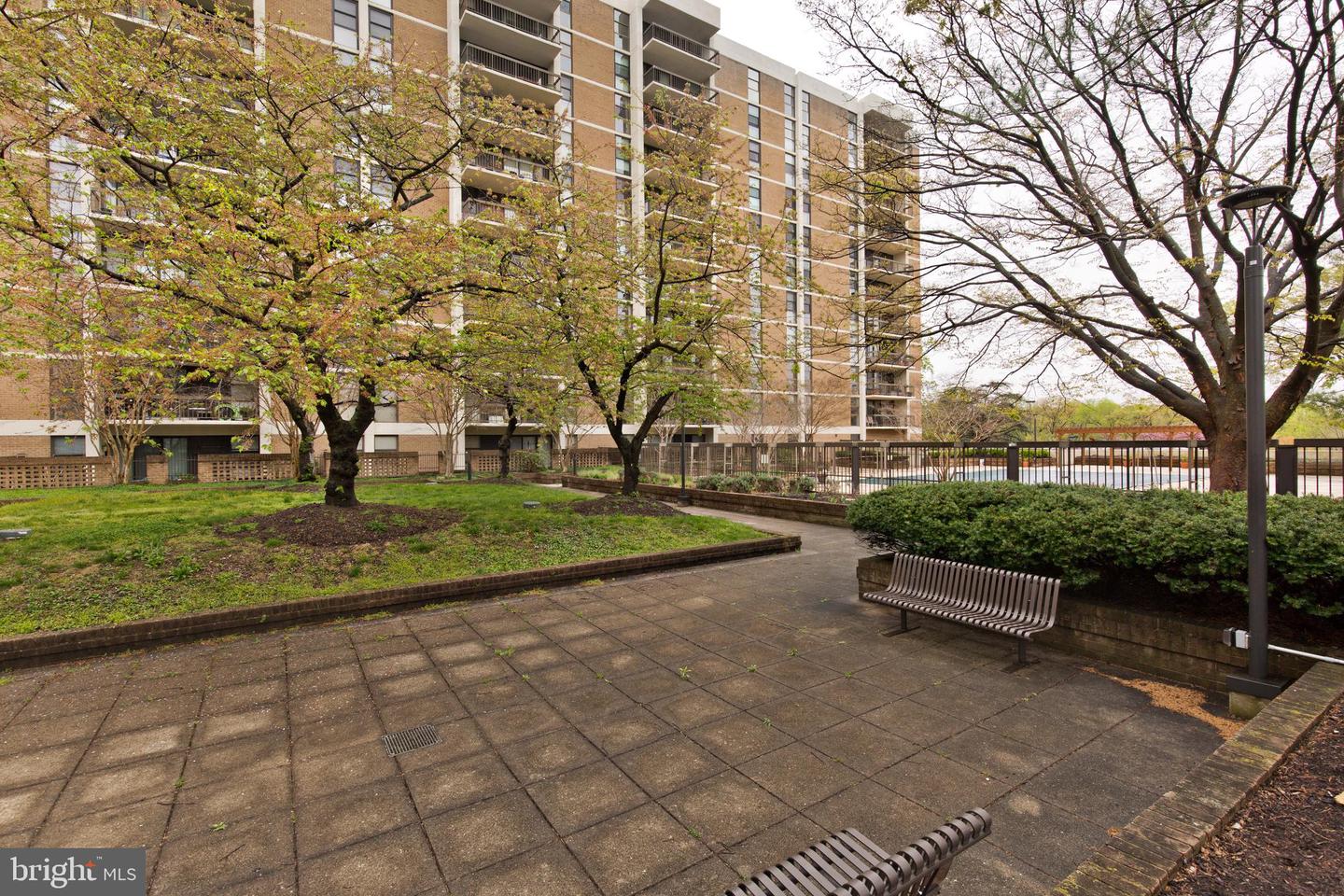 1016 S WAYNE ST #406, ARLINGTON, Virginia 22204, 1 Bedroom Bedrooms, ,1 BathroomBathrooms,Residential,For sale,1016 S WAYNE ST #406,VAAR2060344 MLS # VAAR2060344 1016 S WAYNE ST #406, ARLINGTON, Virginia 22204, 1 Bedroom Bedrooms, ,1 BathroomBathrooms,Residential,For sale,1016 S WAYNE ST #406,VAAR2060344 MLS # VAAR2060344