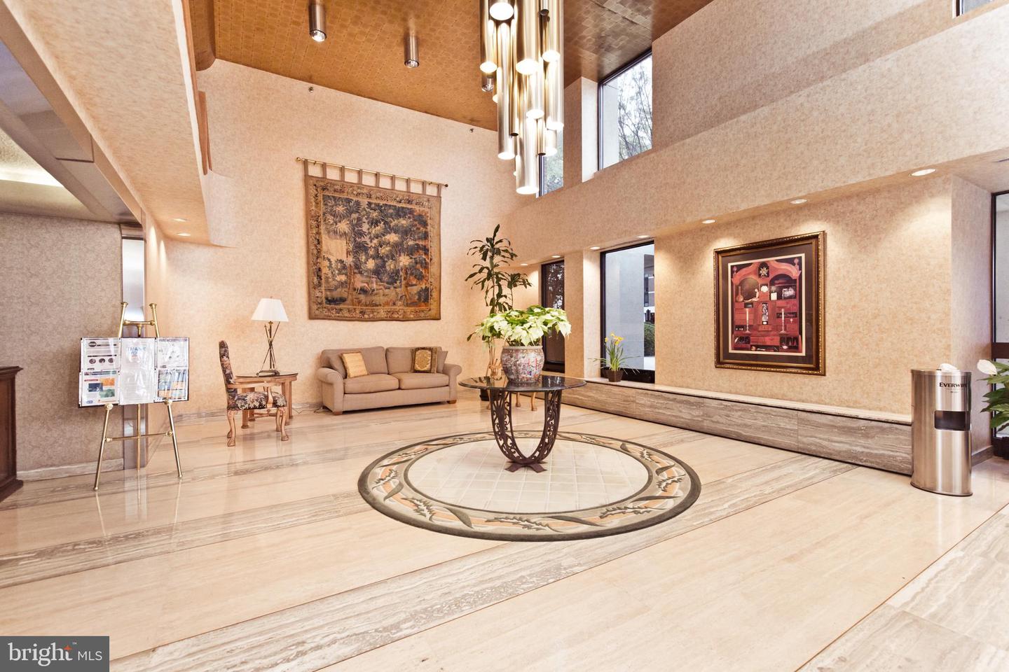 1016 S WAYNE ST #406, ARLINGTON, Virginia 22204, 1 Bedroom Bedrooms, ,1 BathroomBathrooms,Residential,For sale,1016 S WAYNE ST #406,VAAR2060344 MLS # VAAR2060344 1016 S WAYNE ST #406, ARLINGTON, Virginia 22204, 1 Bedroom Bedrooms, ,1 BathroomBathrooms,Residential,For sale,1016 S WAYNE ST #406,VAAR2060344 MLS # VAAR2060344