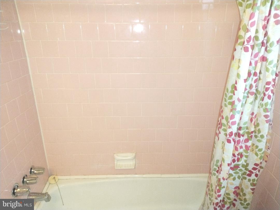 1718 INDEPENDENCE AVE SE, WASHINGTON, District Of Columbia 20003, 3 Bedrooms Bedrooms, ,1 BathroomBathrooms,Residential,For sale,1718 INDEPENDENCE AVE SE,DCDC2224022 MLS # DCDC2224022 1718 INDEPENDENCE AVE SE, WASHINGTON, District Of Columbia 20003, 3 Bedrooms Bedrooms, ,1 BathroomBathrooms,Residential,For sale,1718 INDEPENDENCE AVE SE,DCDC2224022 MLS # DCDC2224022